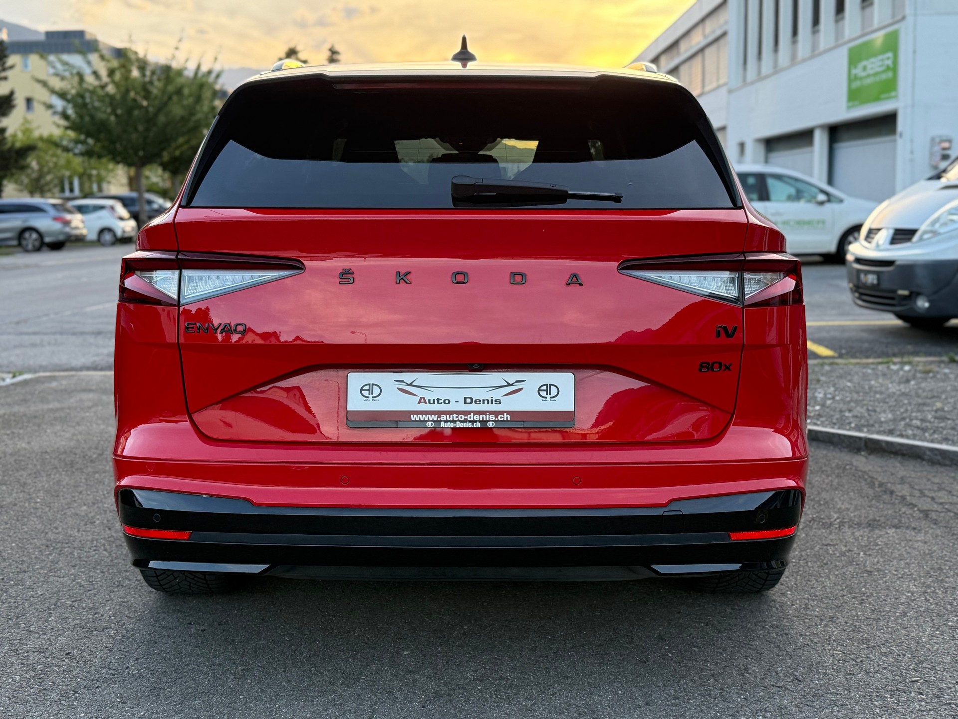 SKODA Enyaq iV 80x SportLine-image-4
