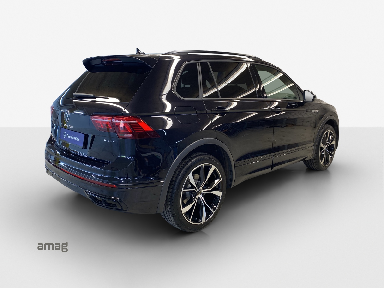 VW Tiguan 2.0TSI R-Line 4Motion DSG-image-4