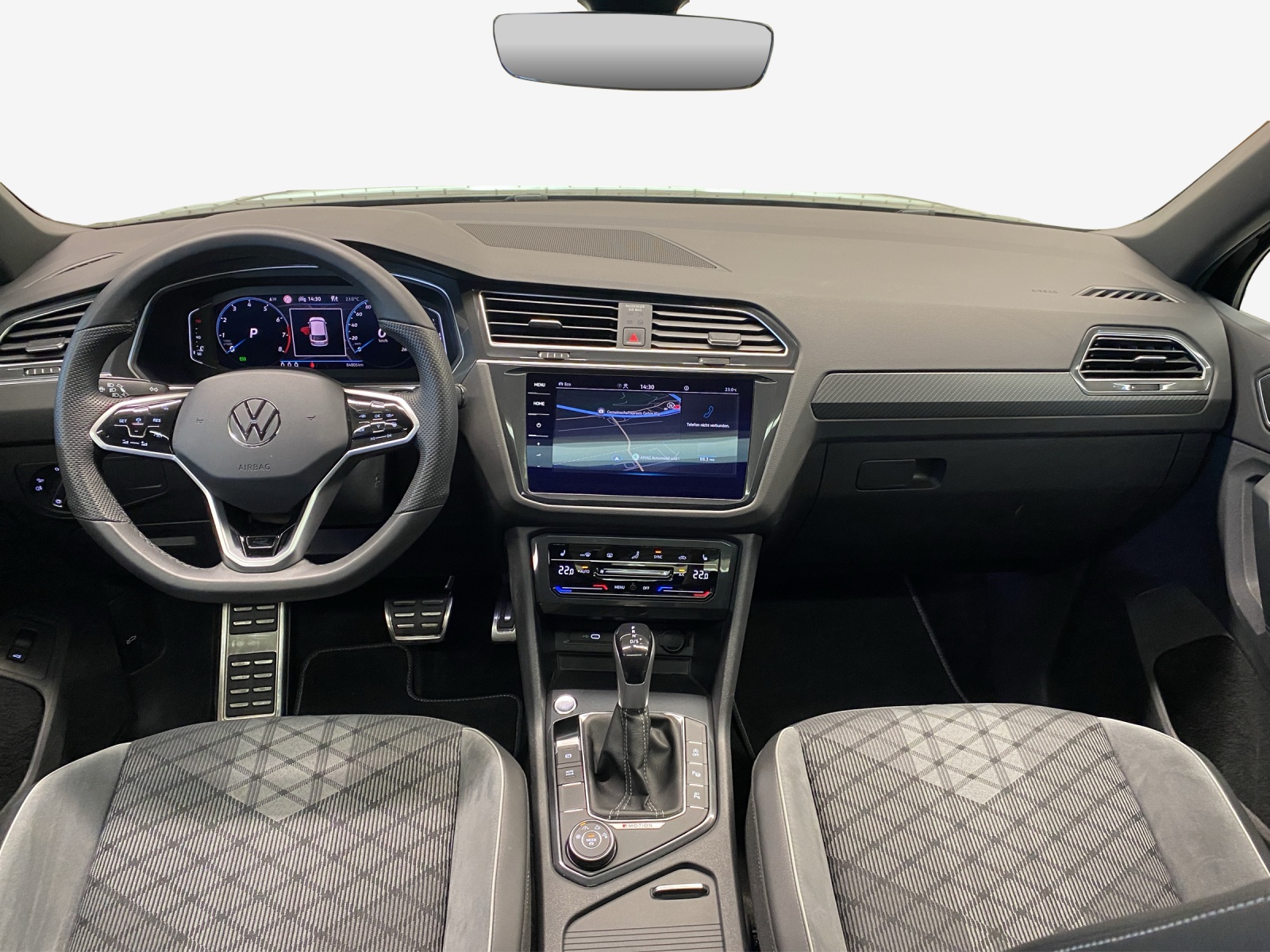 VW Tiguan 2.0TSI R-Line 4Motion DSG-image-8