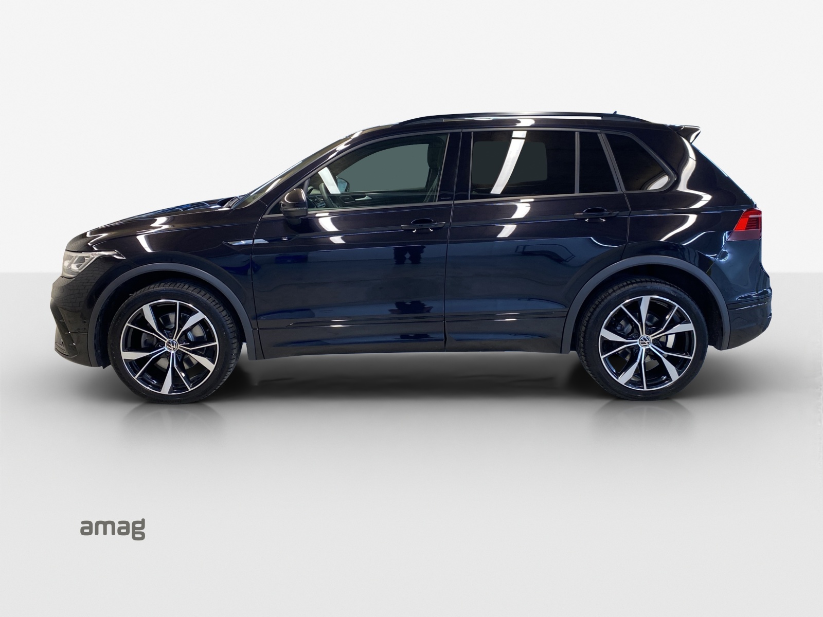 VW Tiguan 2.0TSI R-Line 4Motion DSG-image-1