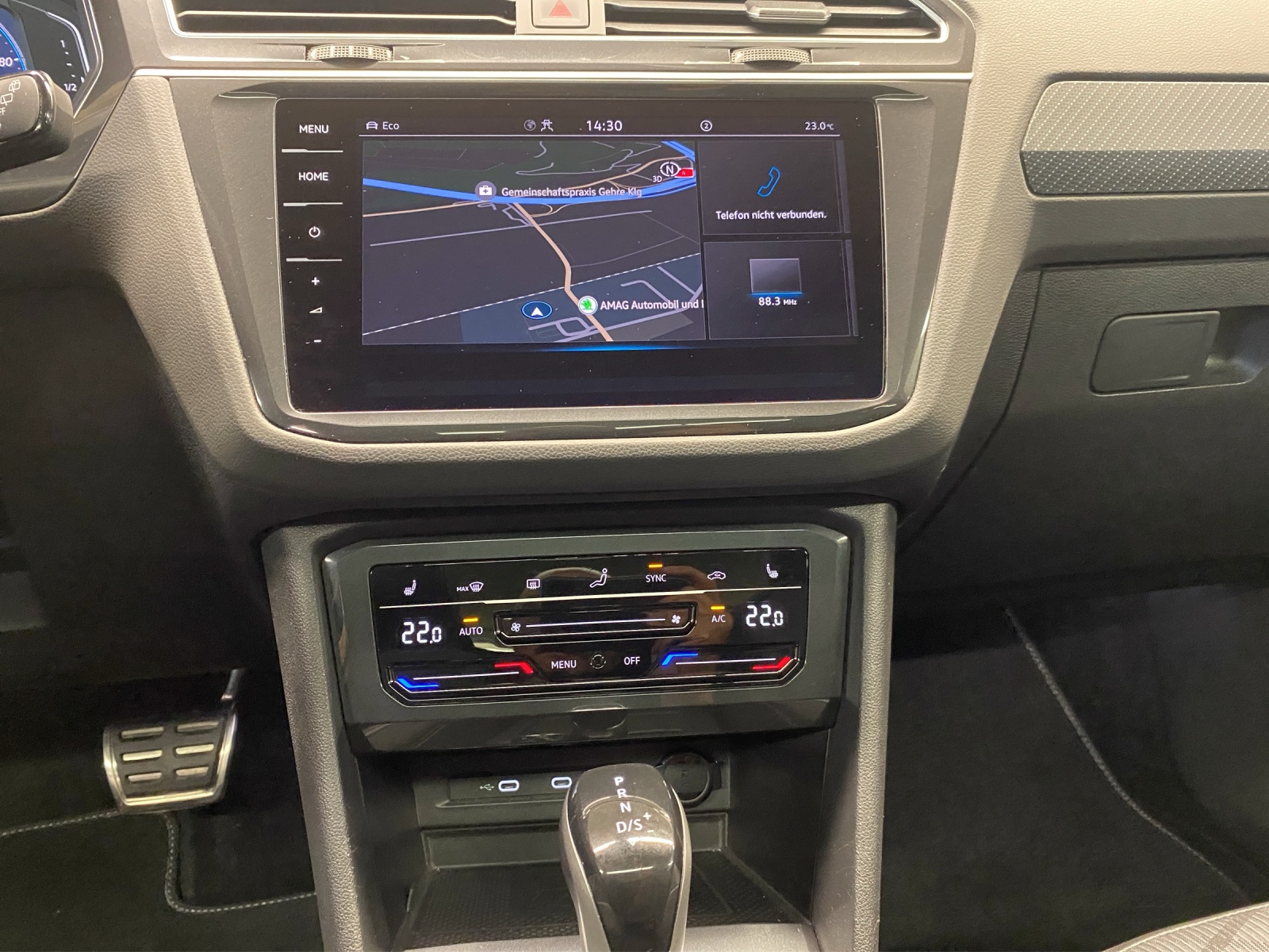 VW Tiguan 2.0TSI R-Line 4Motion DSG-image-10