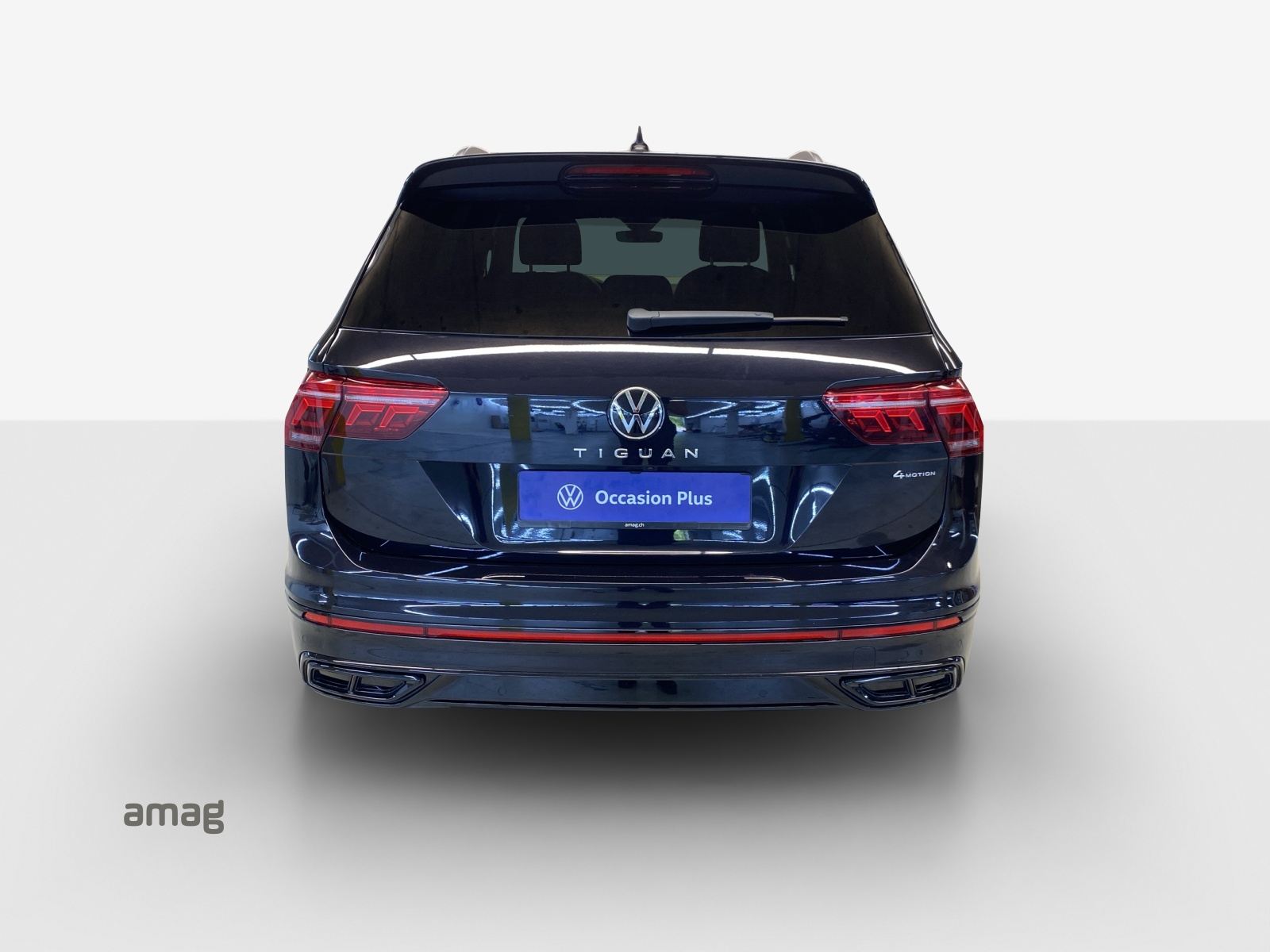 VW Tiguan 2.0TSI R-Line 4Motion DSG-image-3
