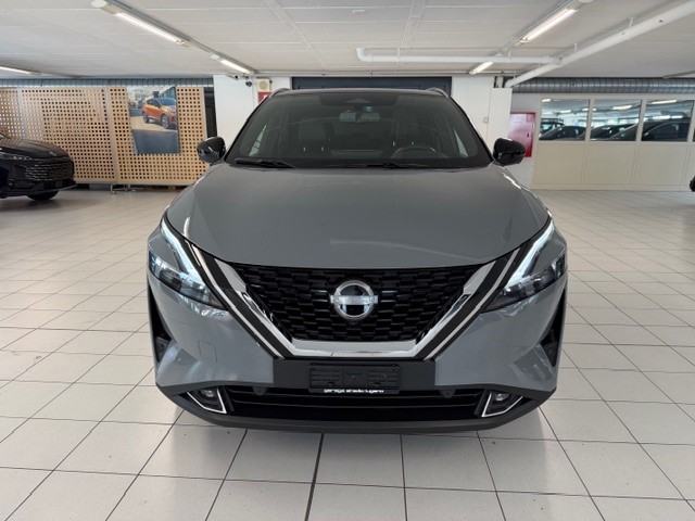 NISSAN Qashqai 1.3 DIG-T MHEV Tekna+ Xtronic 4x4-image-2
