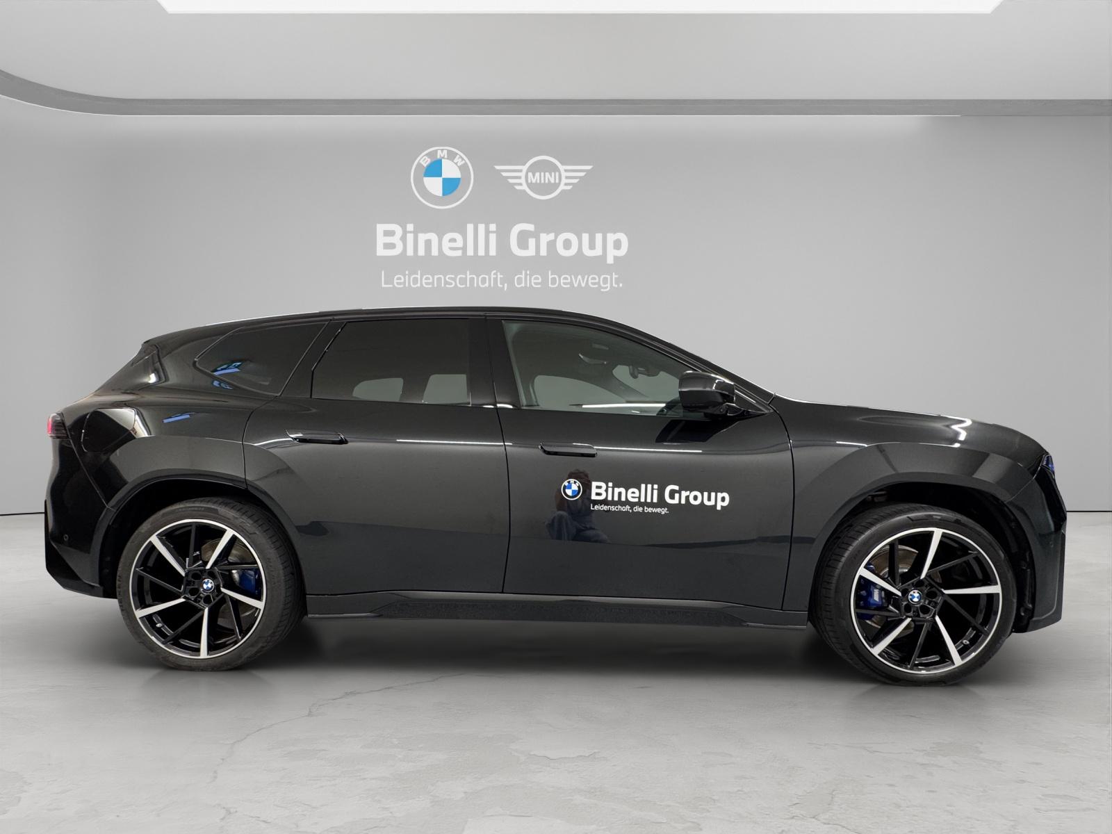 BMW iX3 50 xDrive-image-5