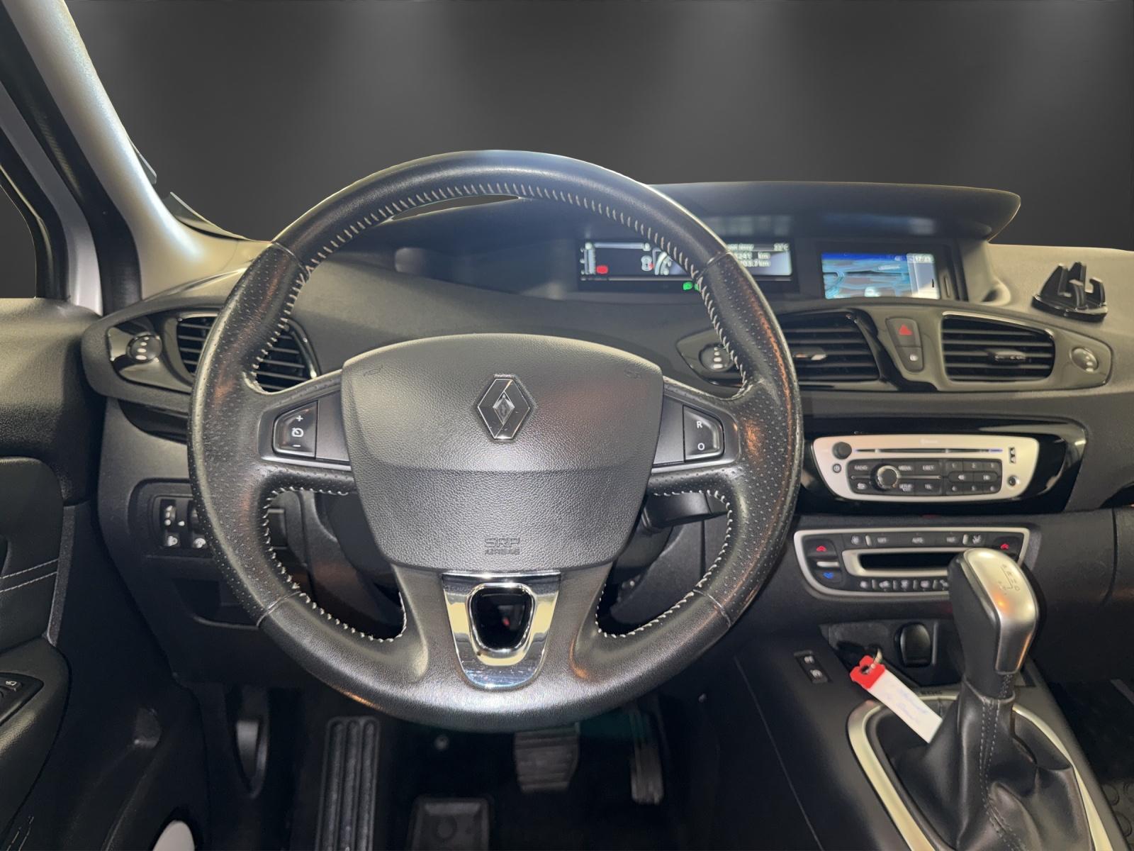 RENAULT Grand Scénic 1.5 dCi Swiss Edition EDC-image-12