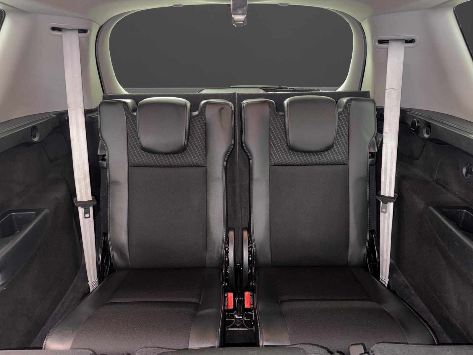 RENAULT Grand Scénic 1.5 dCi Swiss Edition EDC-image-10