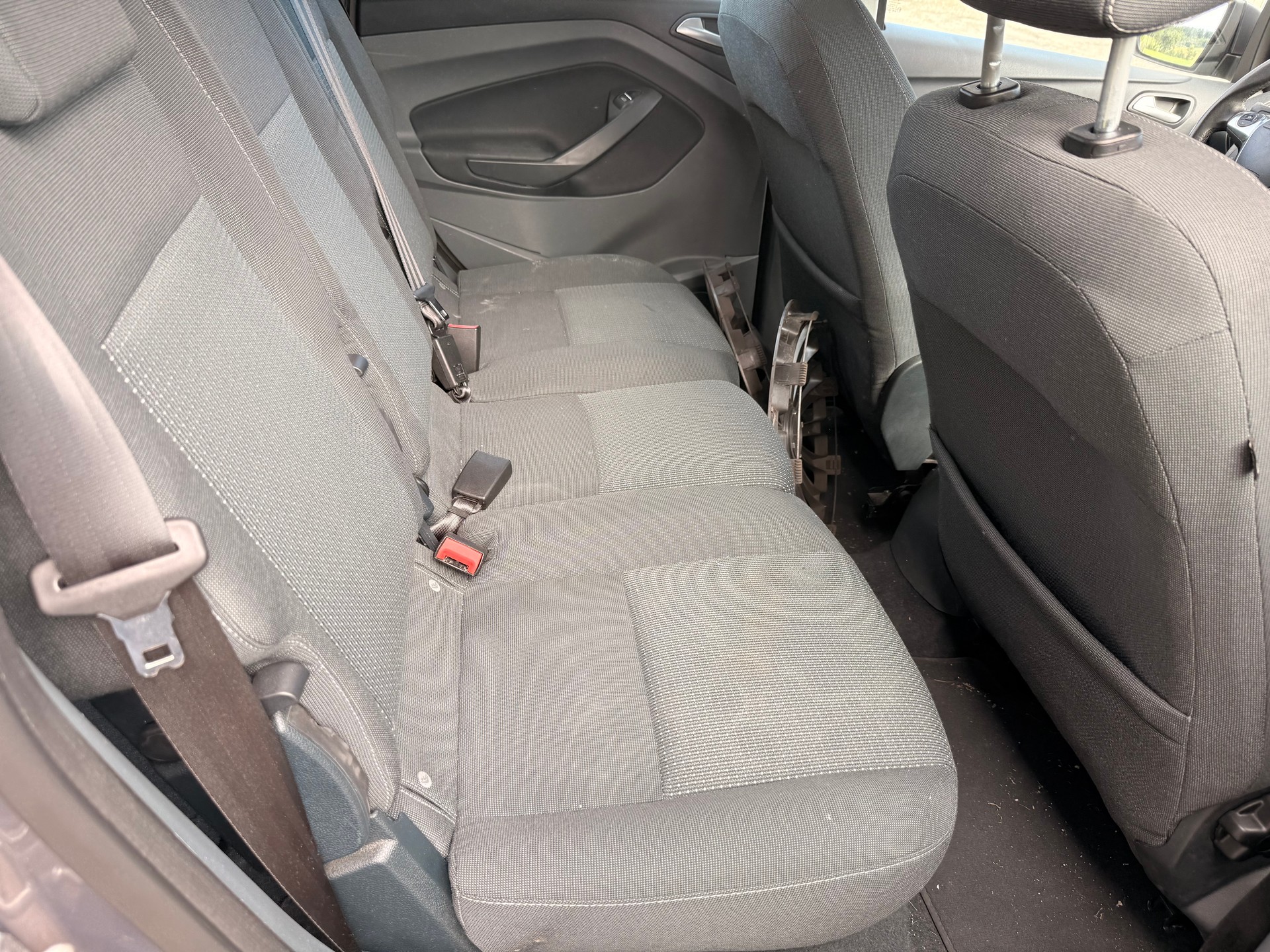 FORD C-Max 1.0 SCTi Titanium-image-6