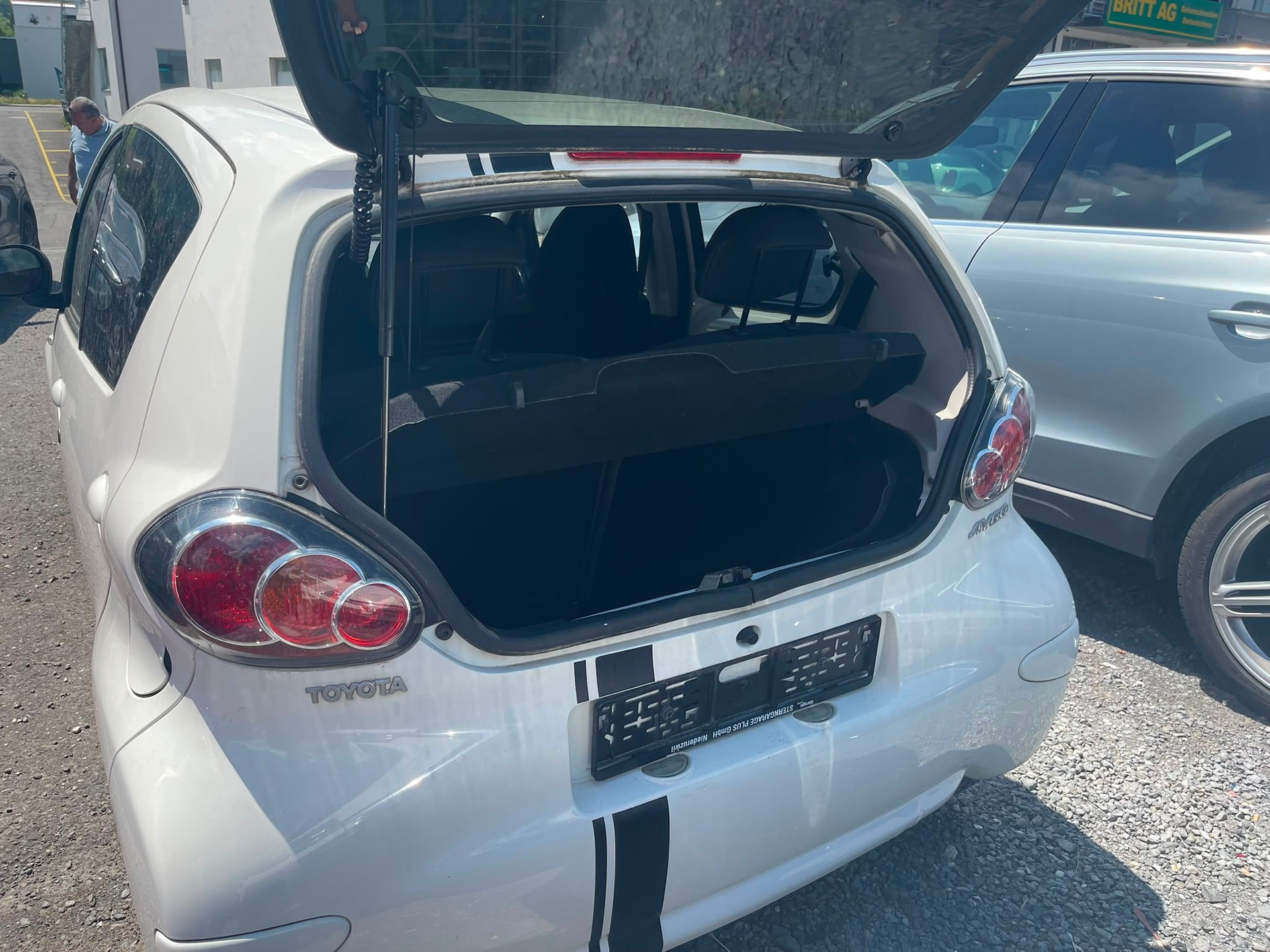 TOYOTA Aygo 1.0 VVT-i Luna-image-13