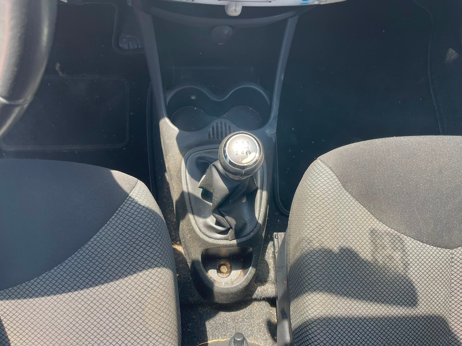 TOYOTA Aygo 1.0 VVT-i Luna-image-11