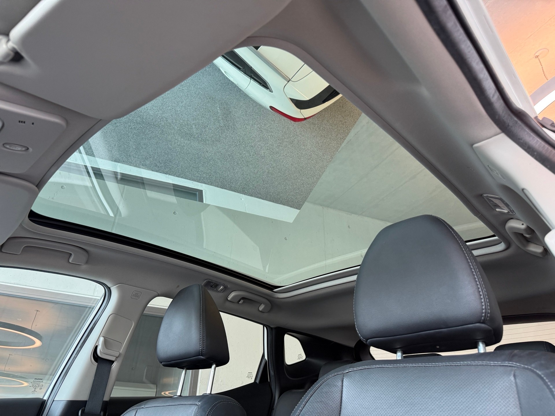 NISSAN Qashqai 1.6 dCi N-Connecta Xtronic CVT-image-21