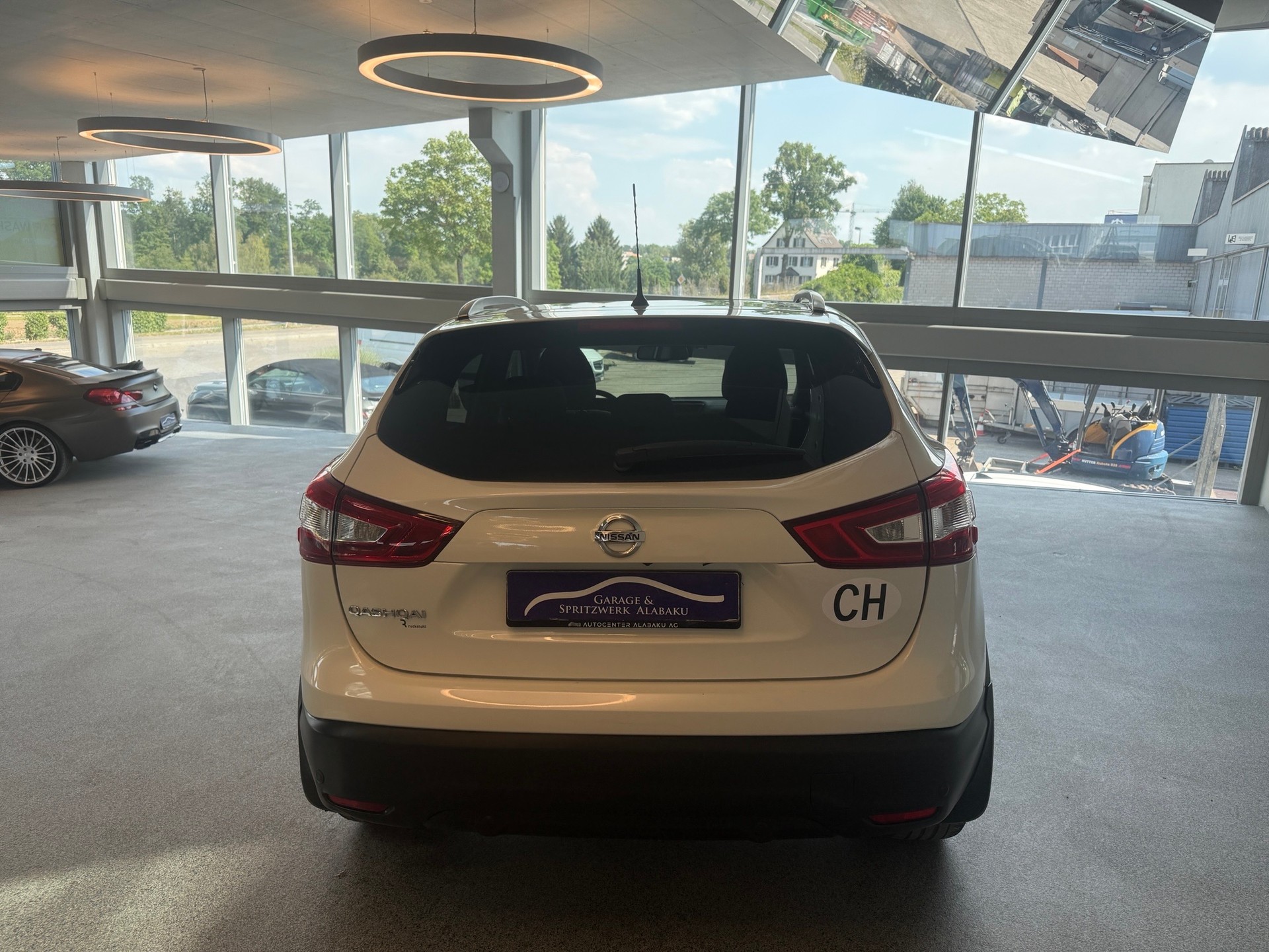 NISSAN Qashqai 1.6 dCi N-Connecta Xtronic CVT-image-4