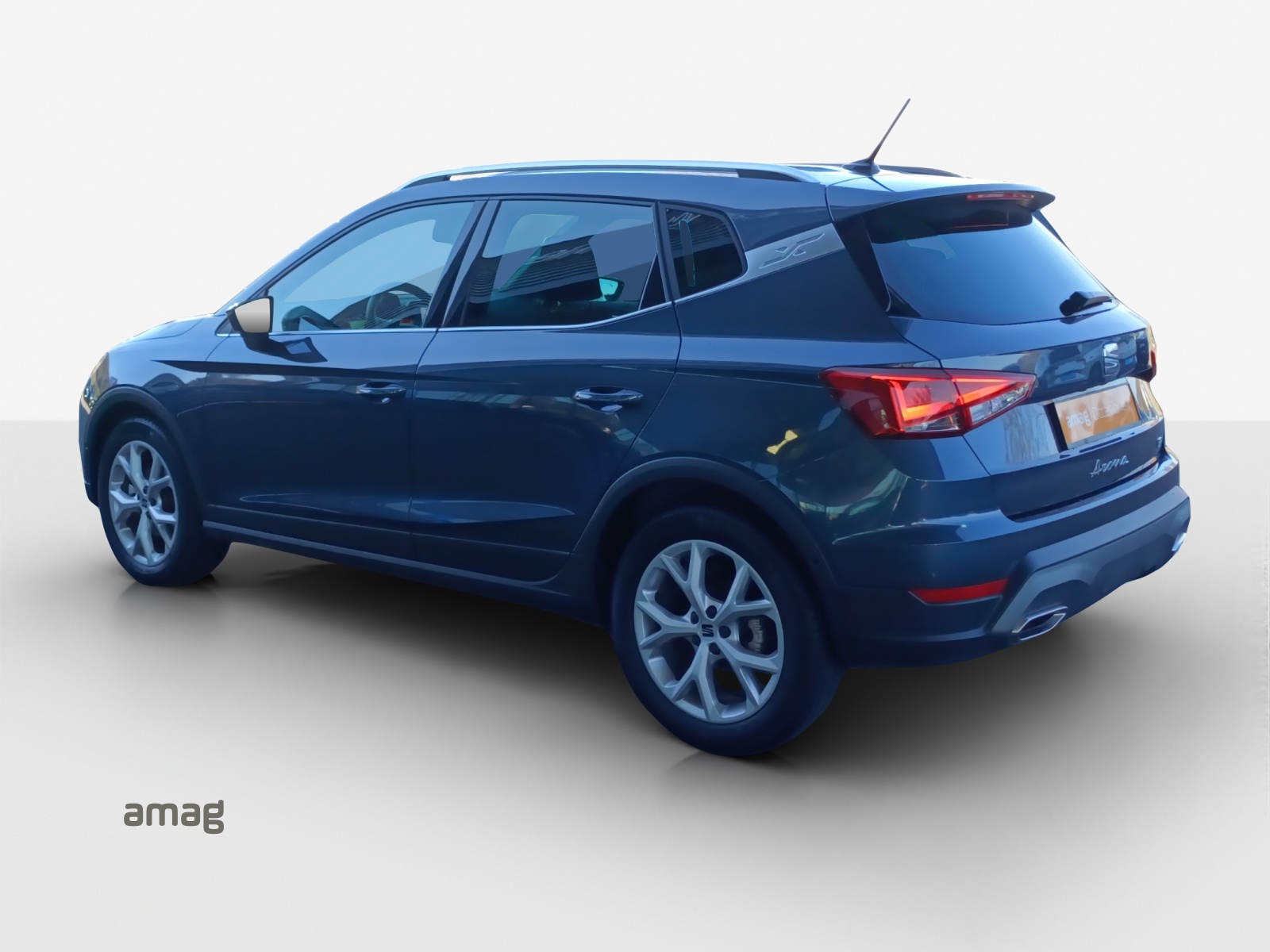SEAT Arona 1.5 Eco TSI FR DSG-image-2