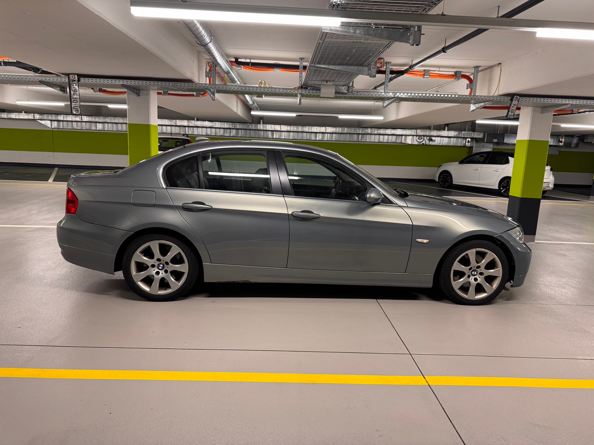 BMW 330xd steptronic-image-3