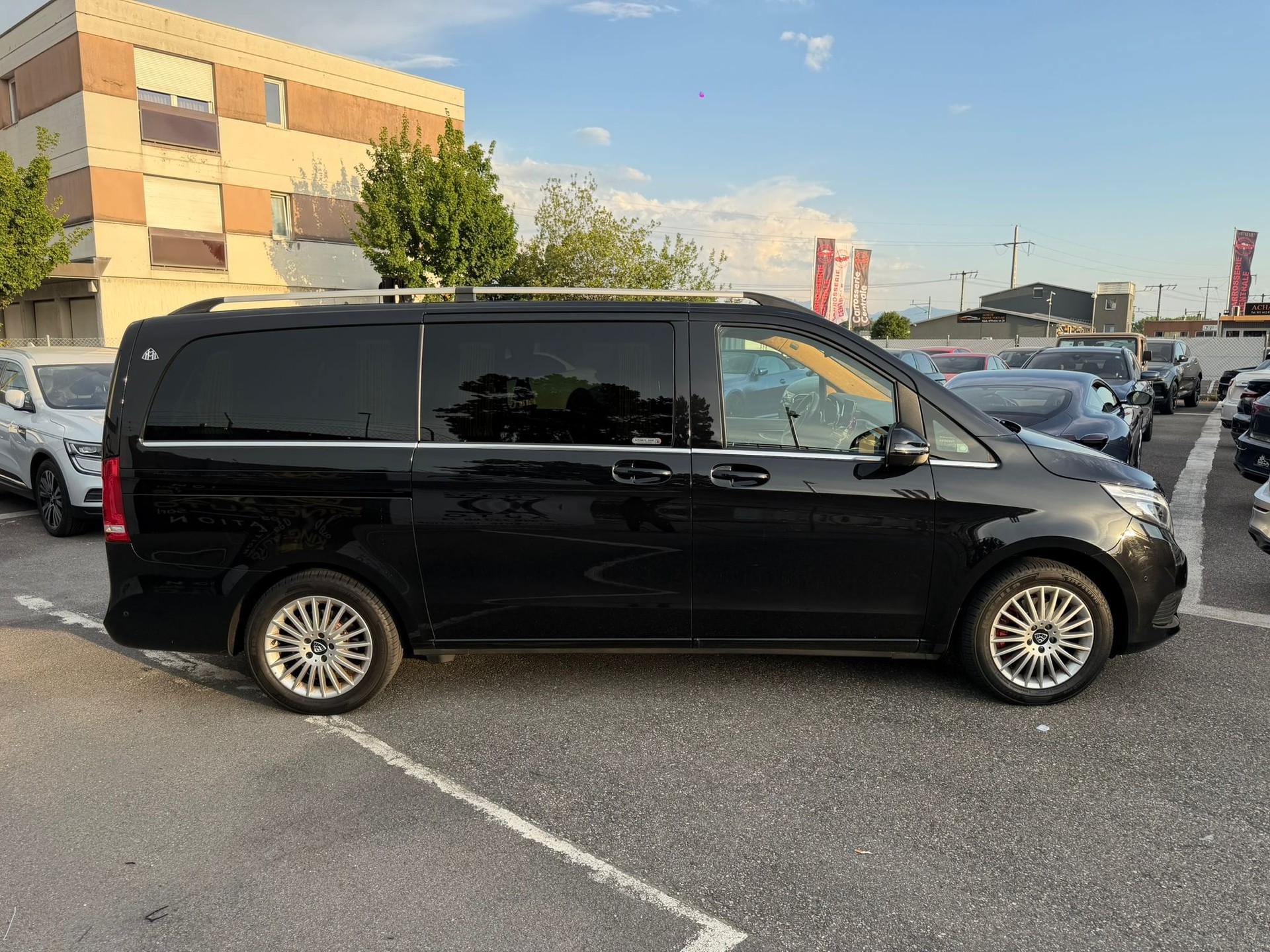 MERCEDES-BENZ V 250 d VIP MAYBACH Exclusive 7 Place ciel etoiler extralang 4M 7G-Tronic-image-6