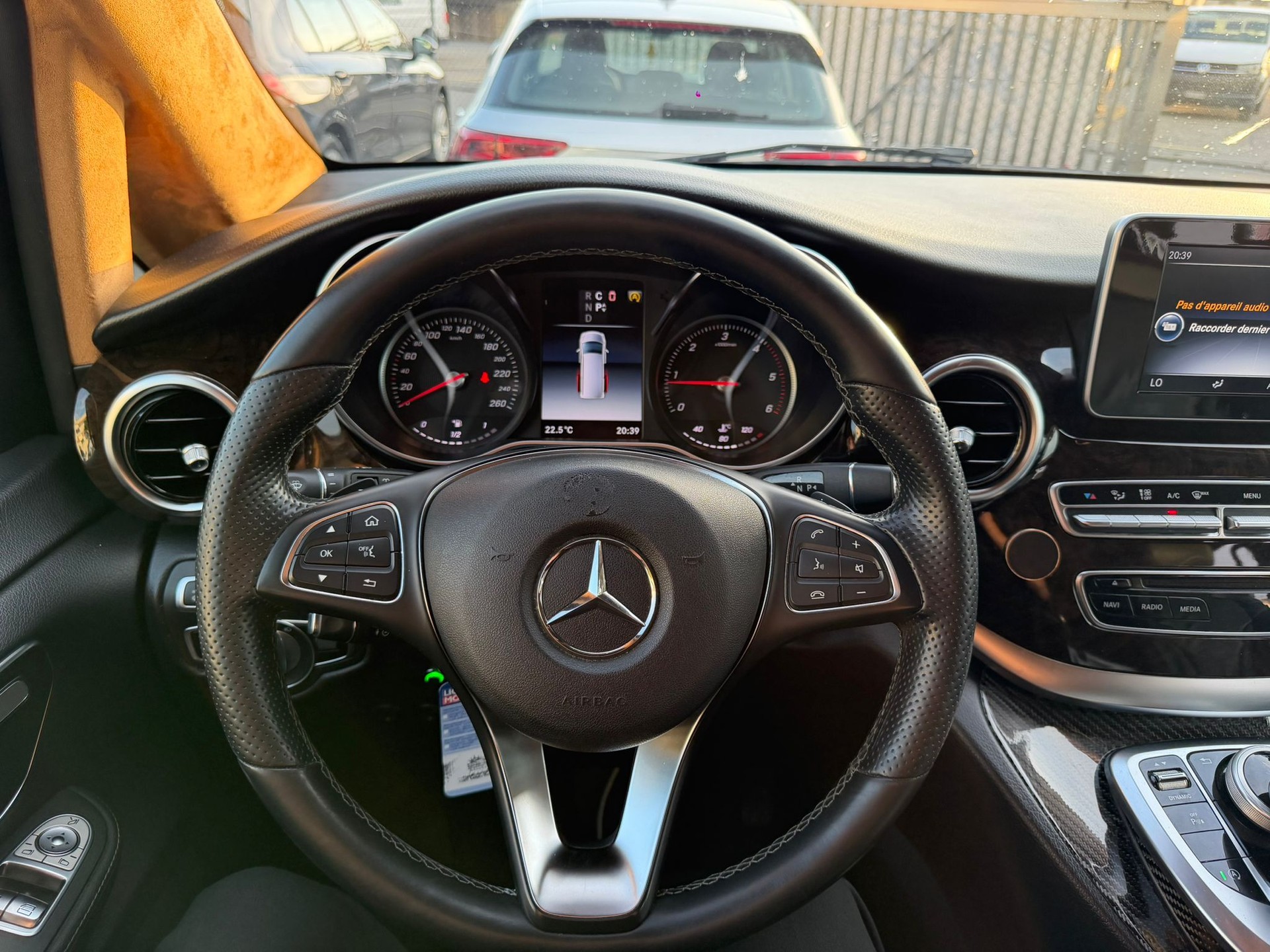 MERCEDES-BENZ V 250 d VIP MAYBACH Exclusive 7 Place ciel etoiler extralang 4M 7G-Tronic-image-17