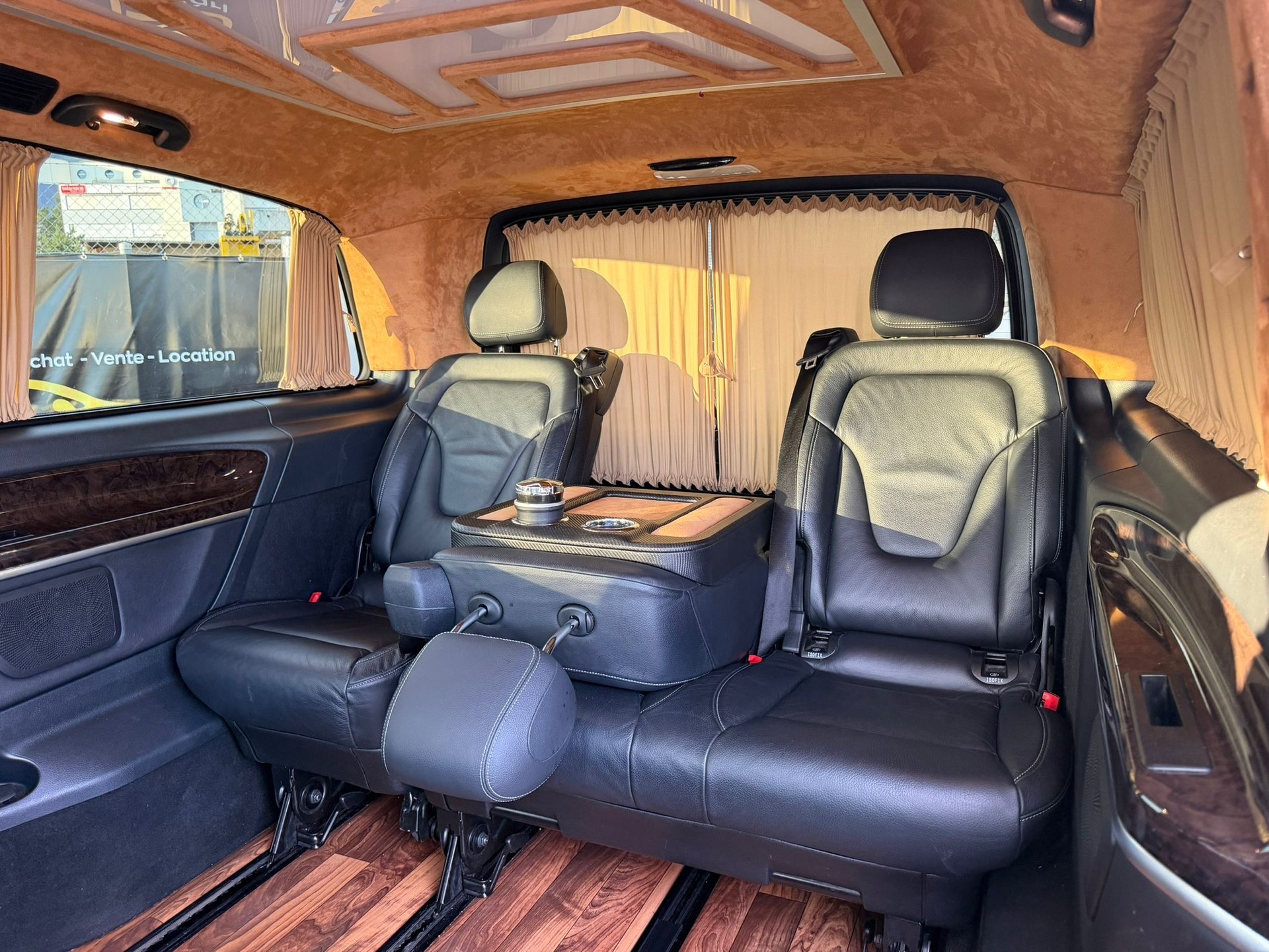 MERCEDES-BENZ V 250 d VIP MAYBACH Exclusive 7 Place ciel etoiler extralang 4M 7G-Tronic-image-13
