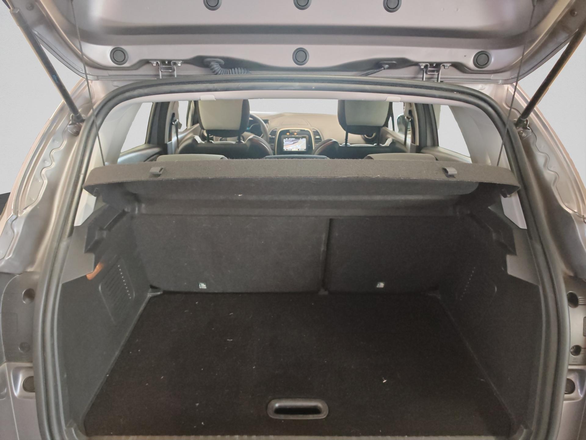 RENAULT Captur 0.9 12V Zen-image-15