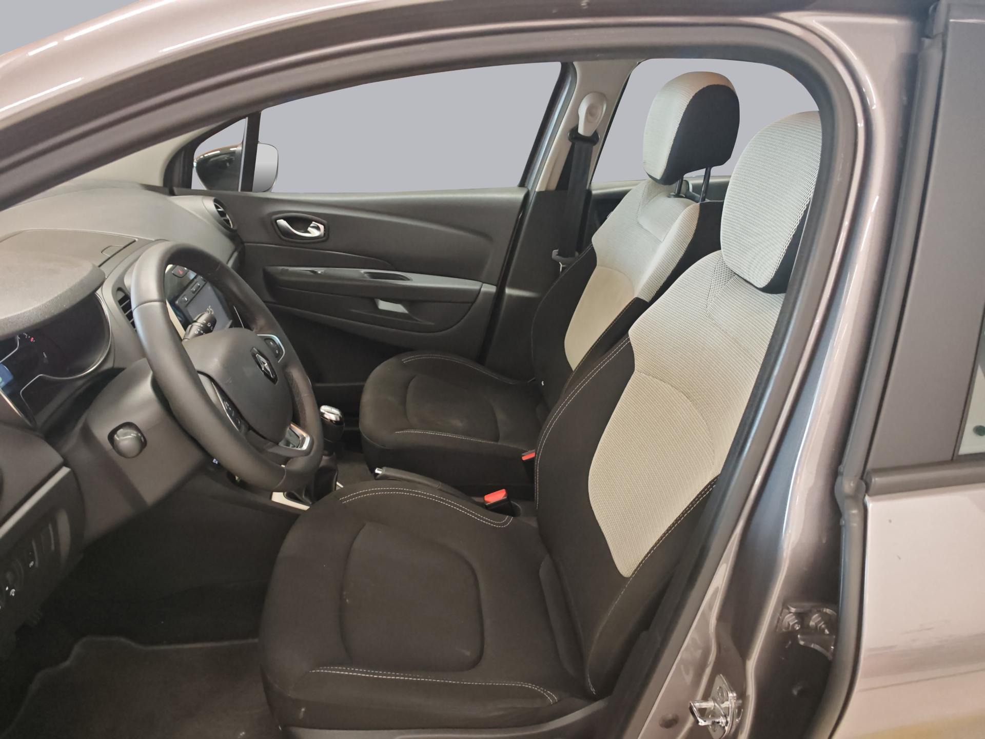 RENAULT Captur 0.9 12V Zen-image-8