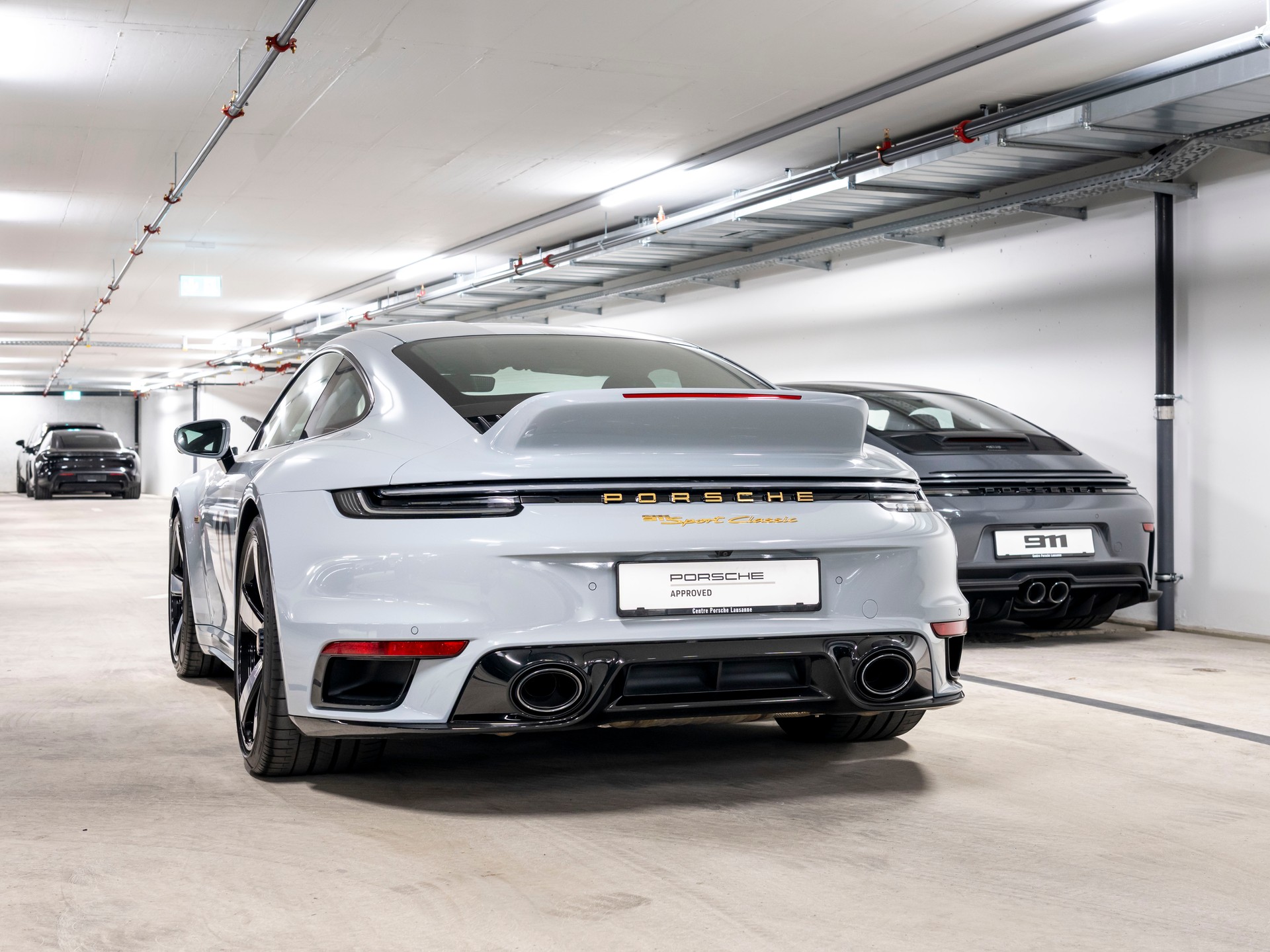PORSCHE 911 Sport Classic PDK-image-2