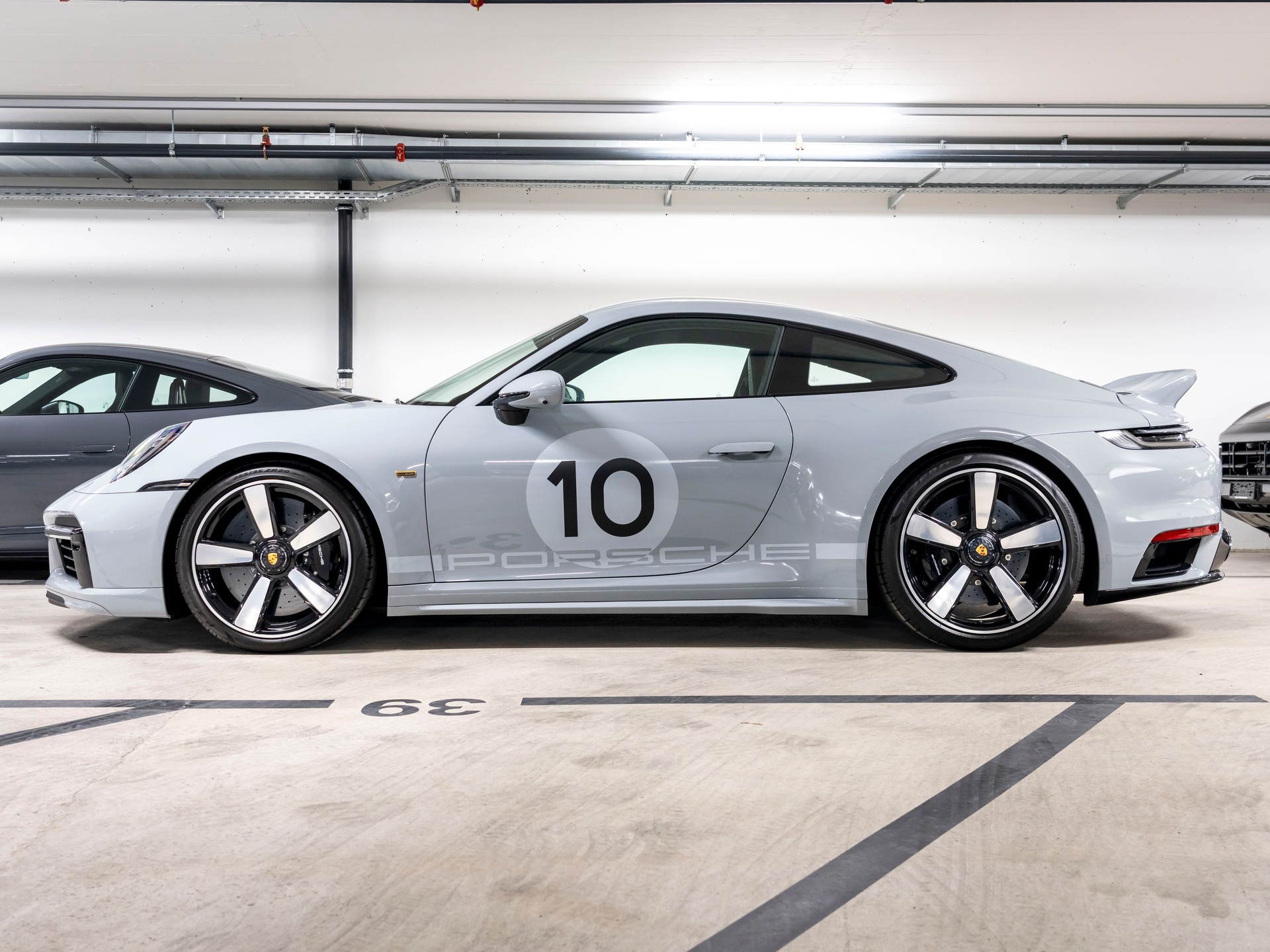 PORSCHE 911 Sport Classic PDK-image-1