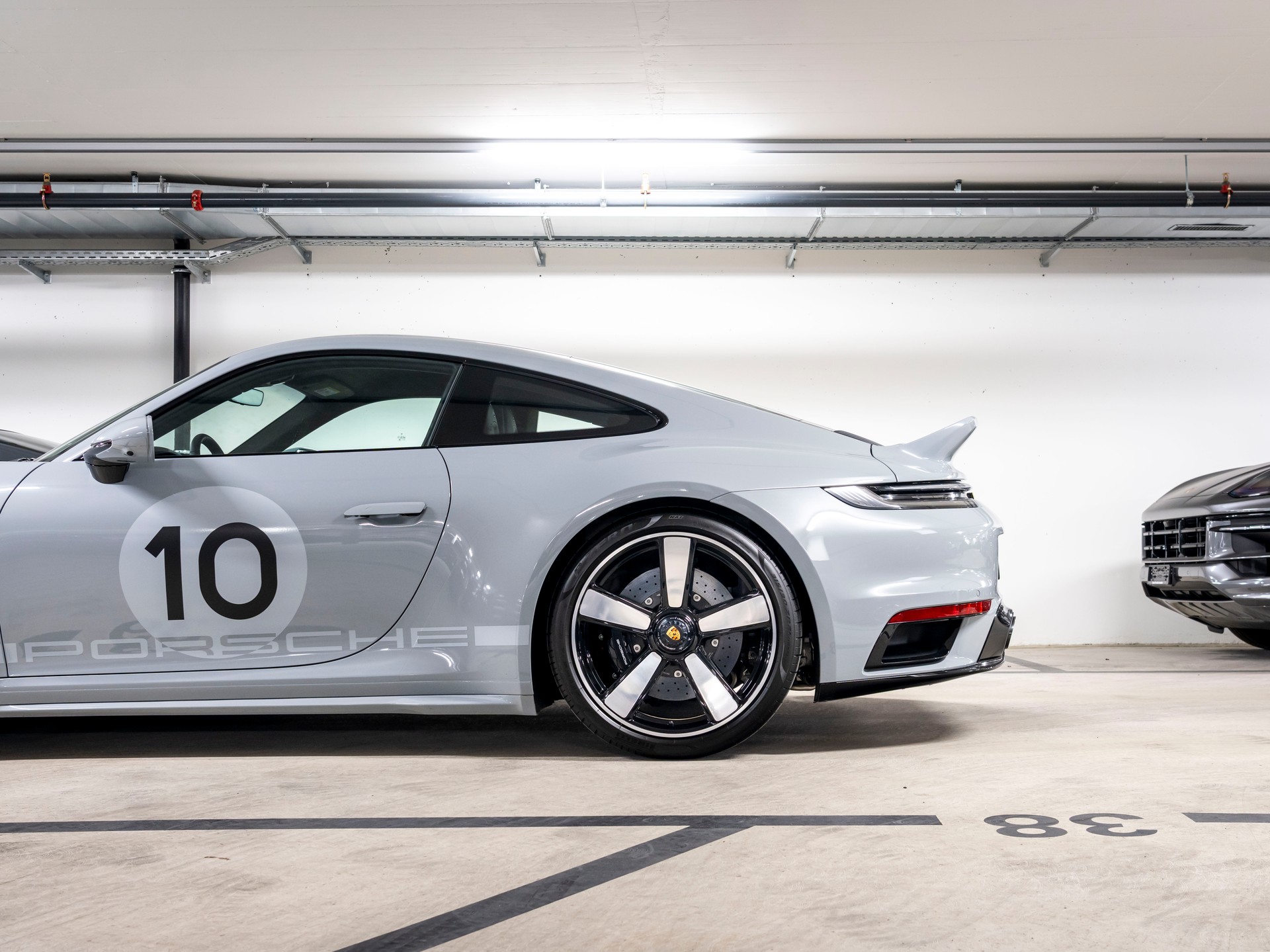 PORSCHE 911 Sport Classic PDK-image-6