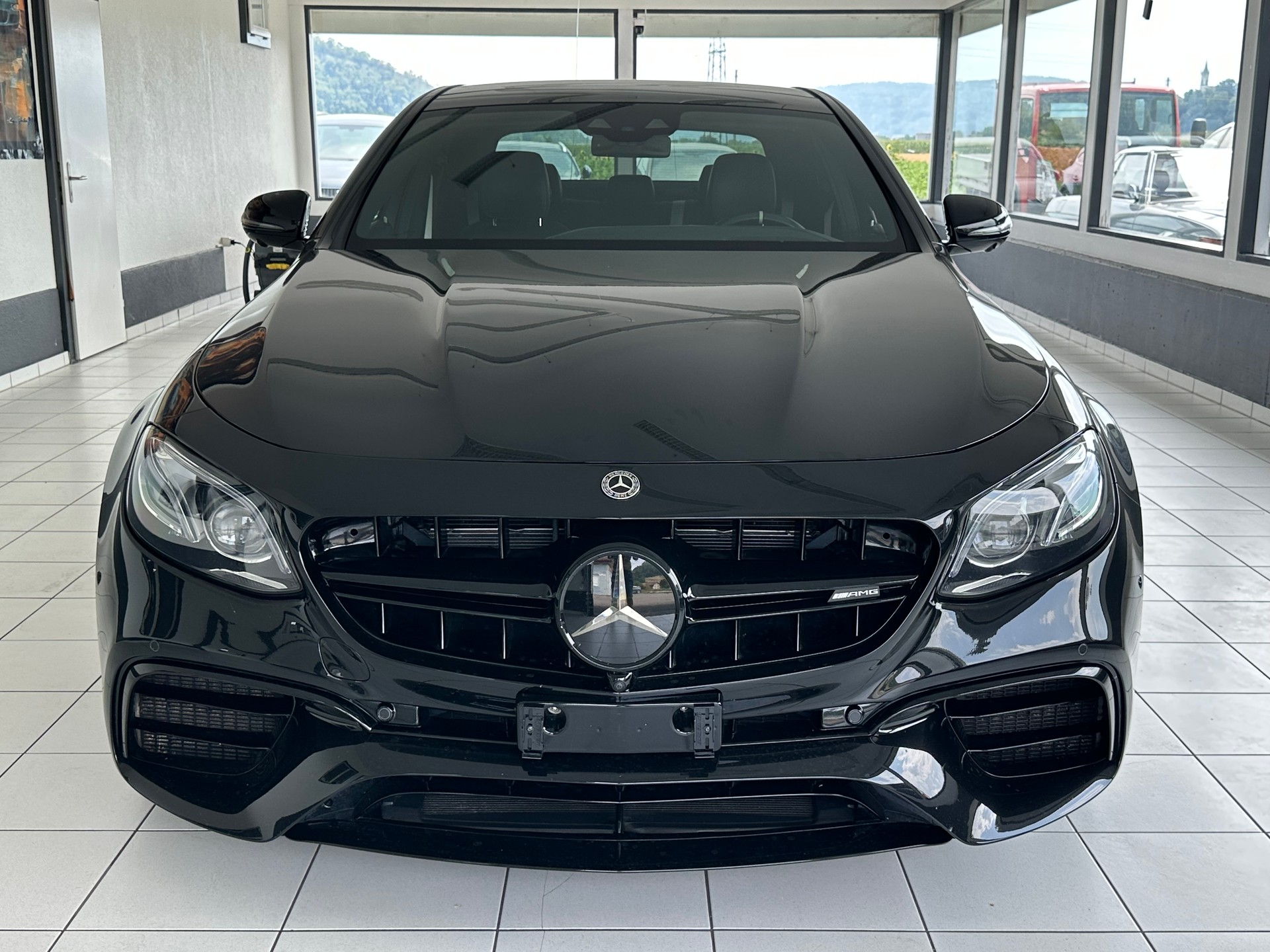 MERCEDES-BENZ E 63 AMG S 4Matic Speedshift MCT-image-1