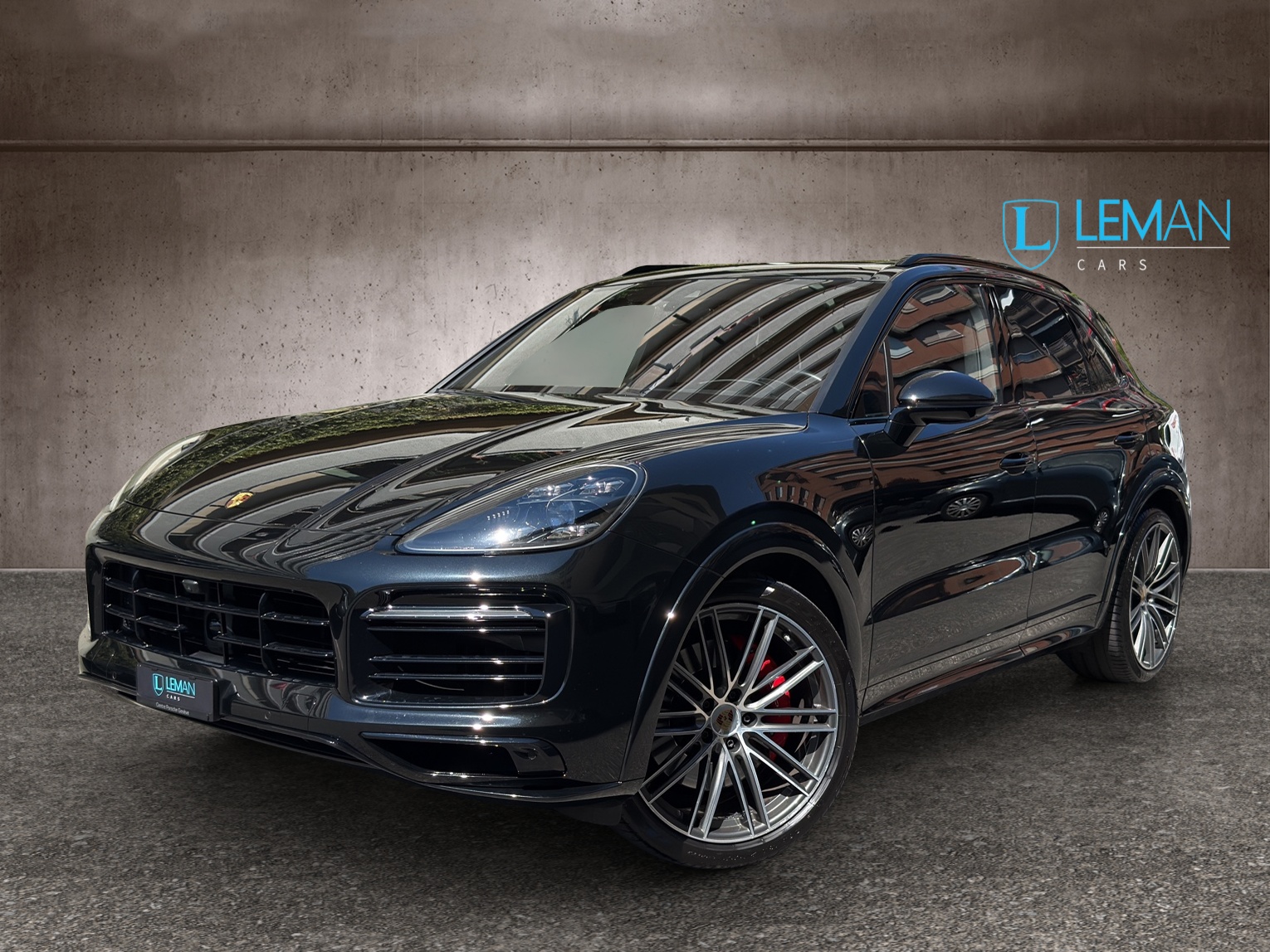 PORSCHE Cayenne GTS-image-0
