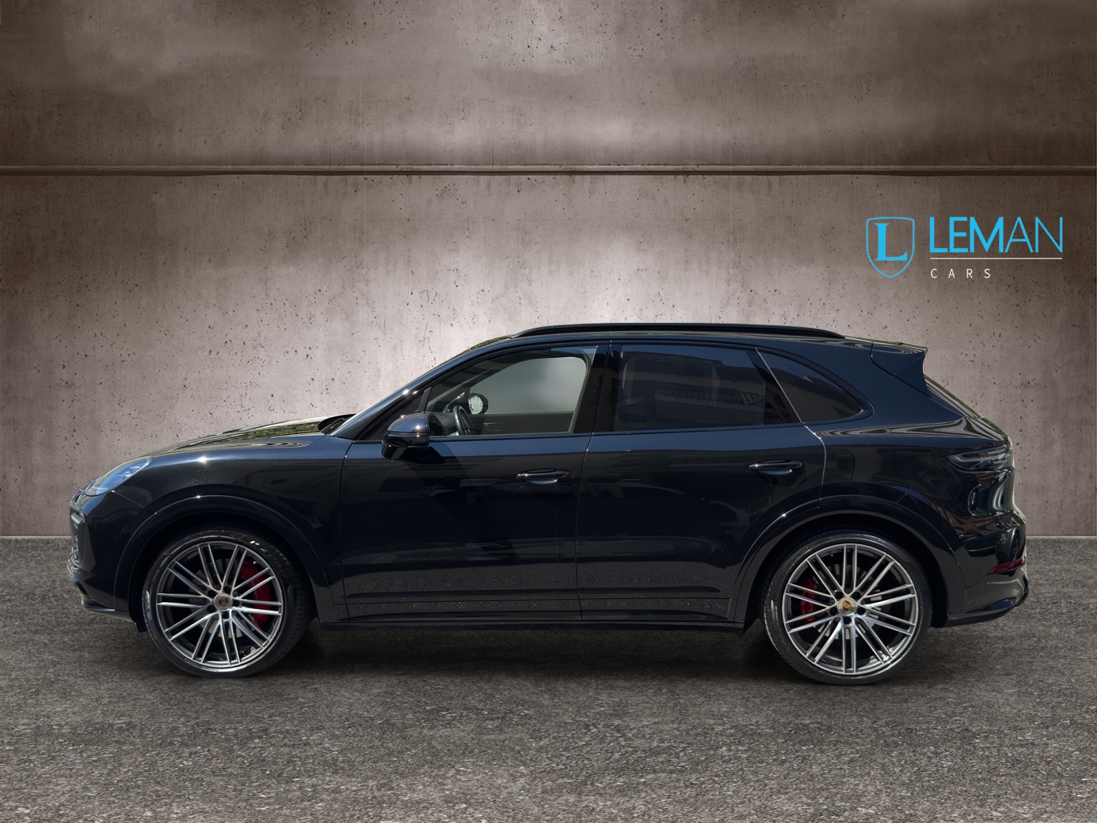 PORSCHE Cayenne GTS-image-7