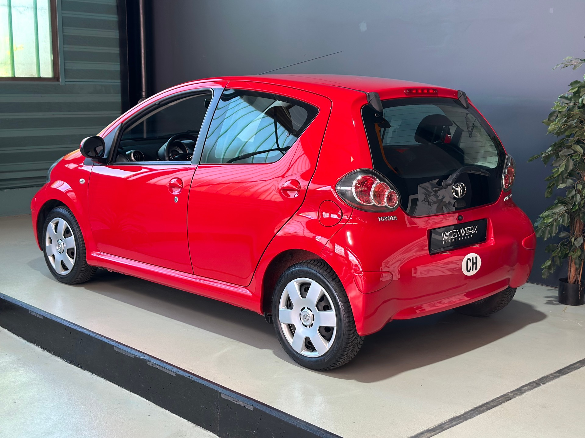 TOYOTA Aygo 1.0 Linea Luna Cool Multimode-image-4