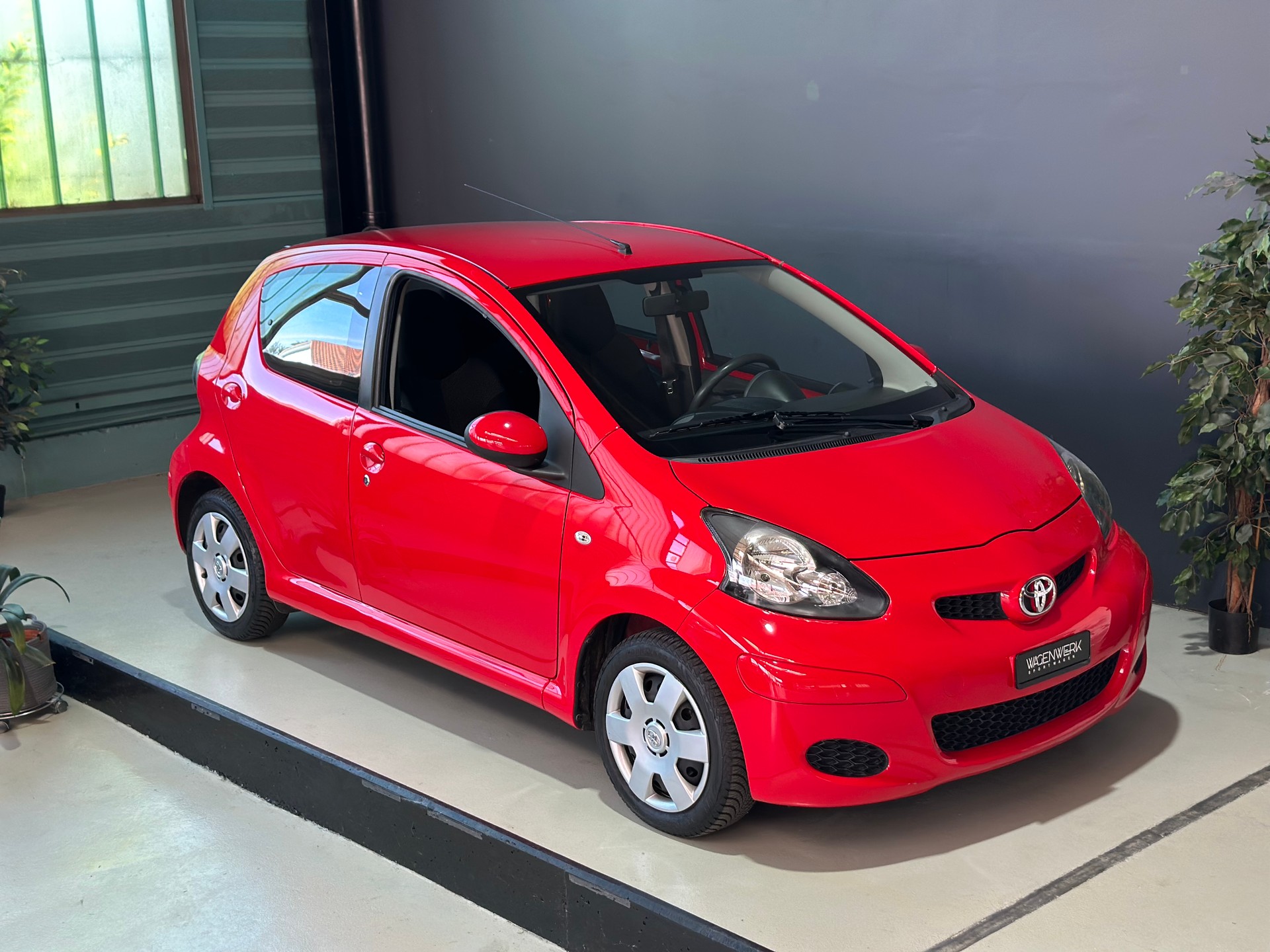 TOYOTA Aygo 1.0 Linea Luna Cool Multimode-image-16