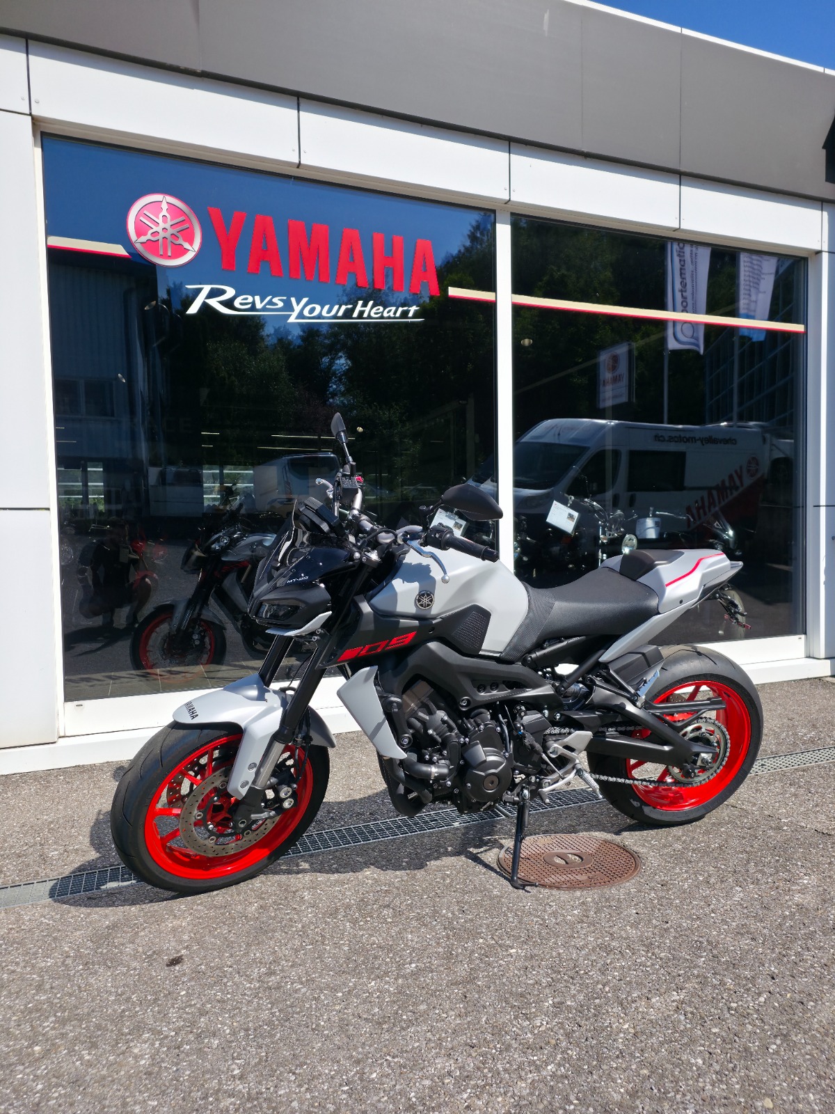 YAMAHA MT-09 ABS / DEPOT-VENTE