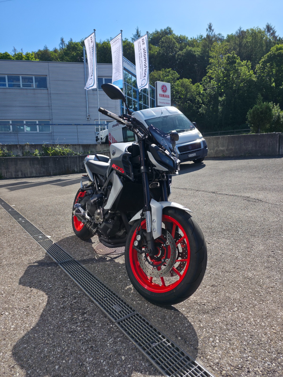 YAMAHA MT-09 ABS / DEPOT-VENTE-image-1