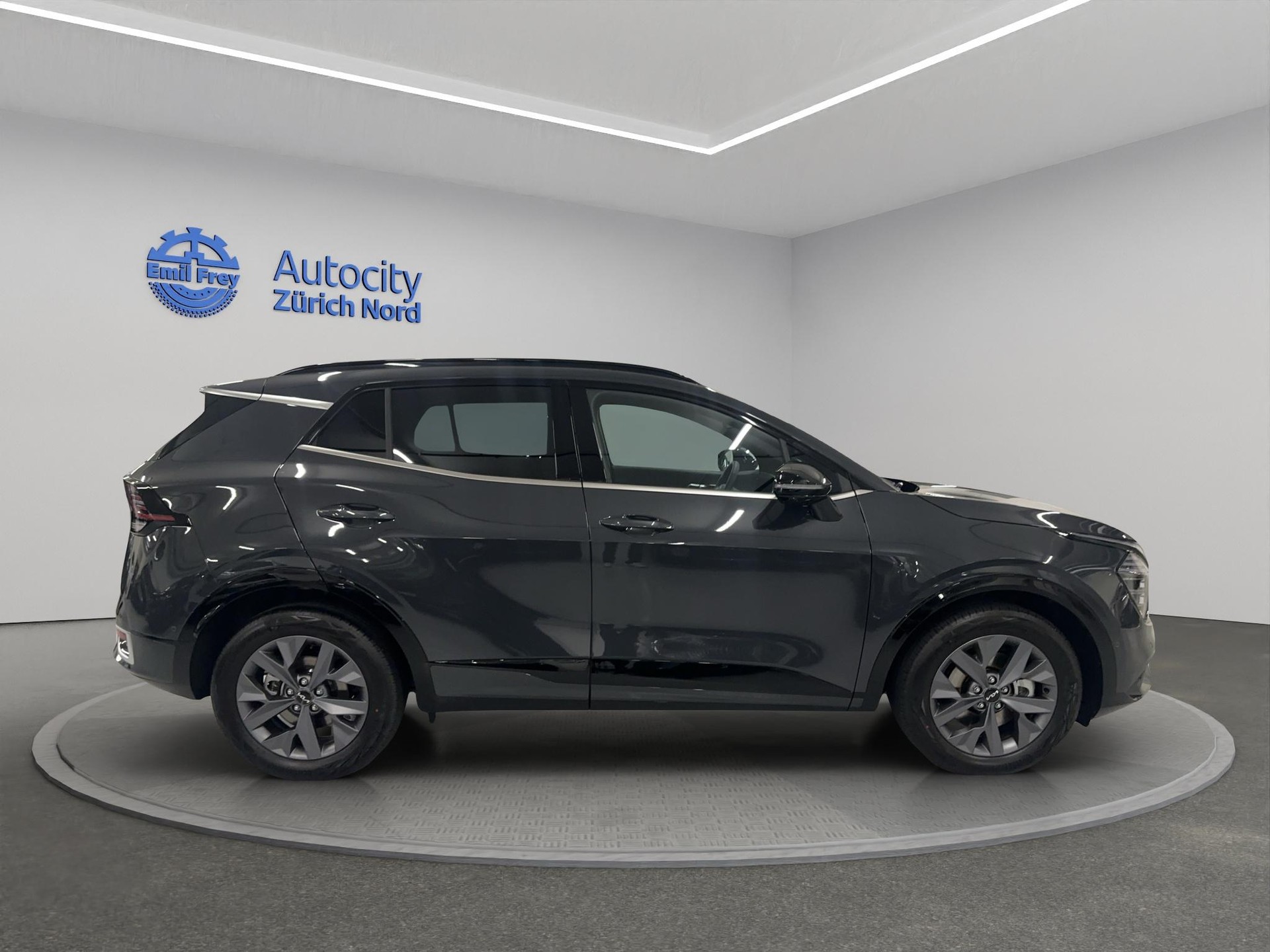 KIA Sportage 1.6 T-GDi PHEV Power Edition-image-3