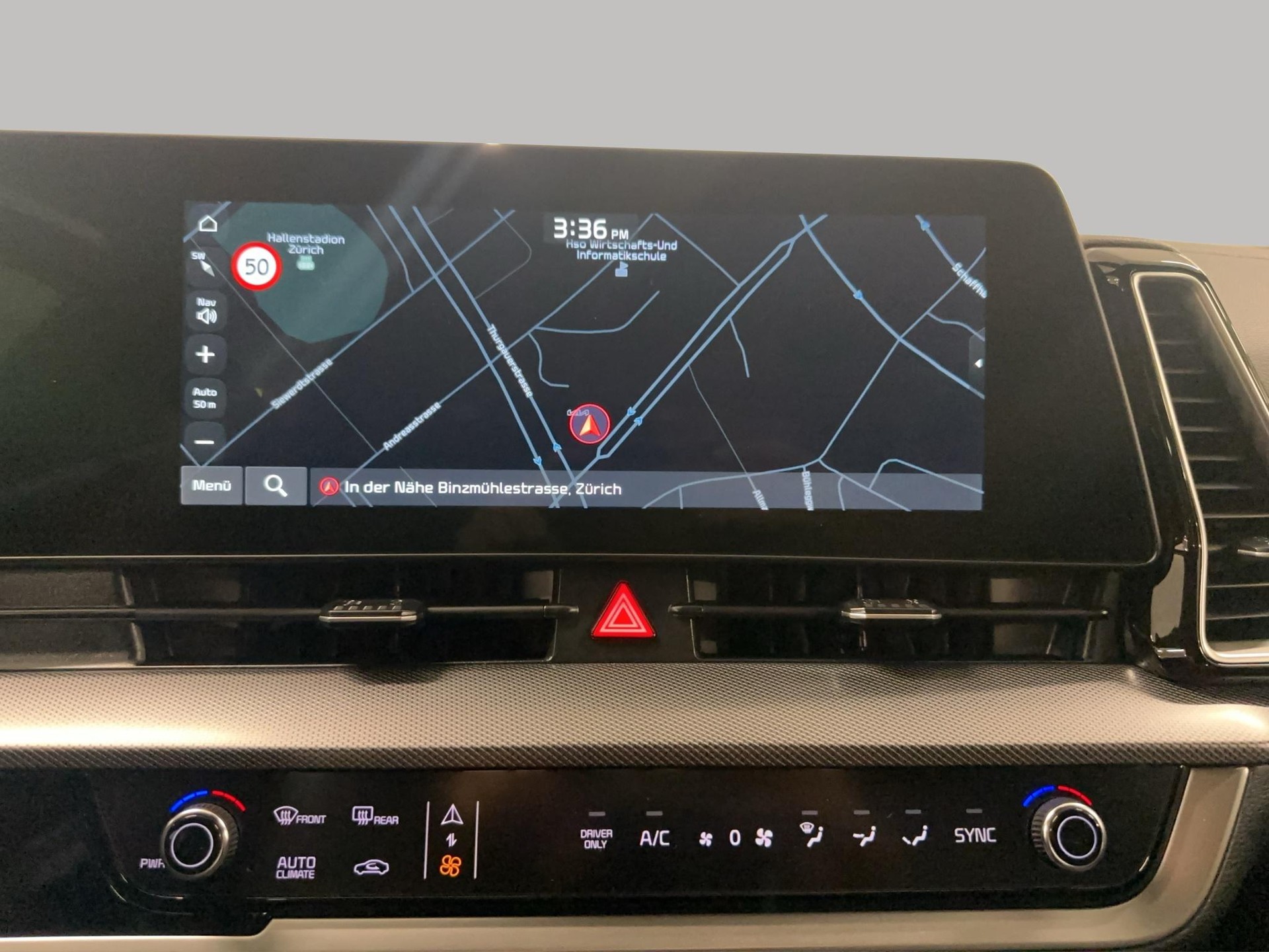 KIA Sportage 1.6 T-GDi PHEV Power Edition-image-8