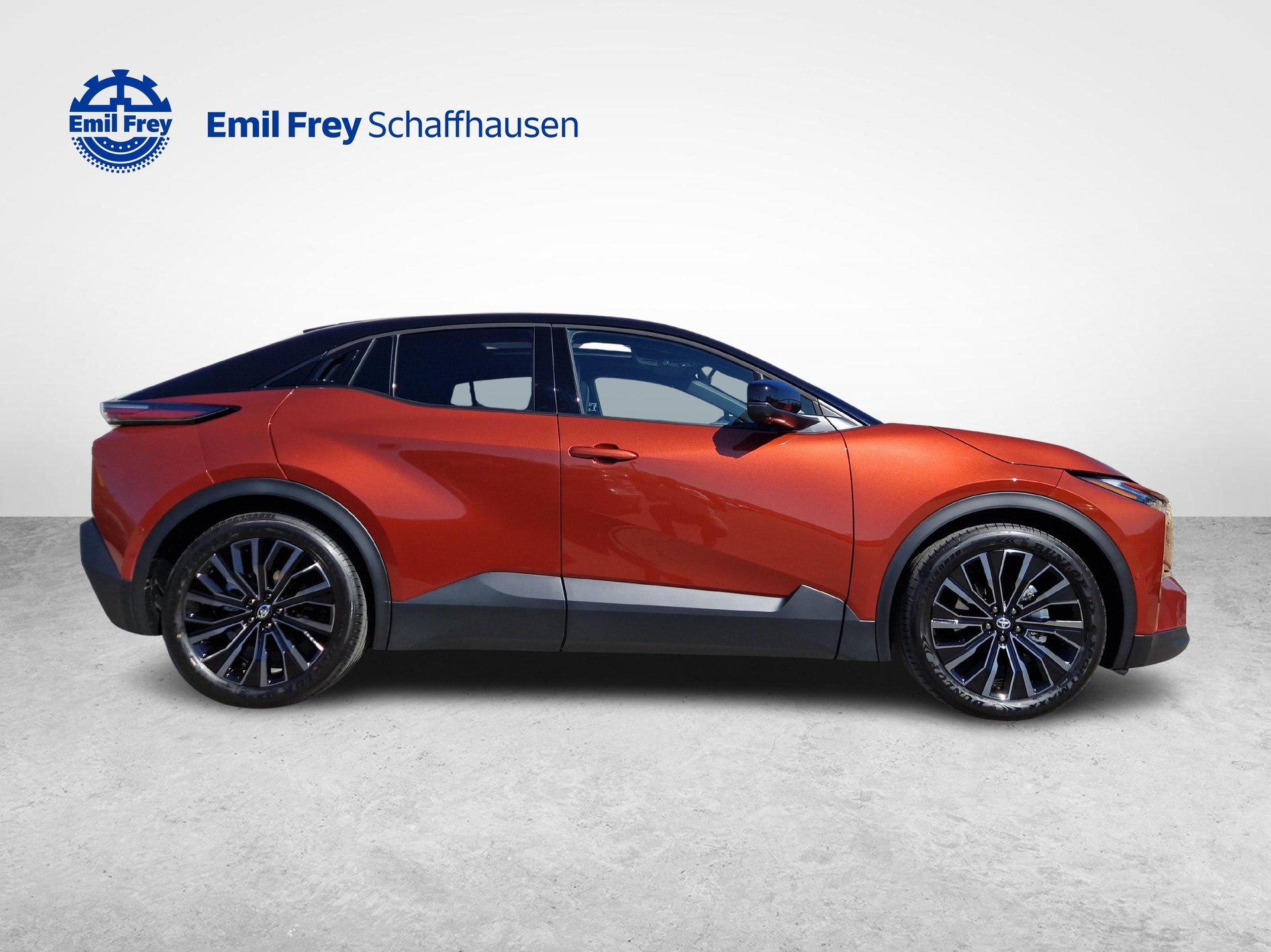 TOYOTA C-HR+ Premium AWD-image-5