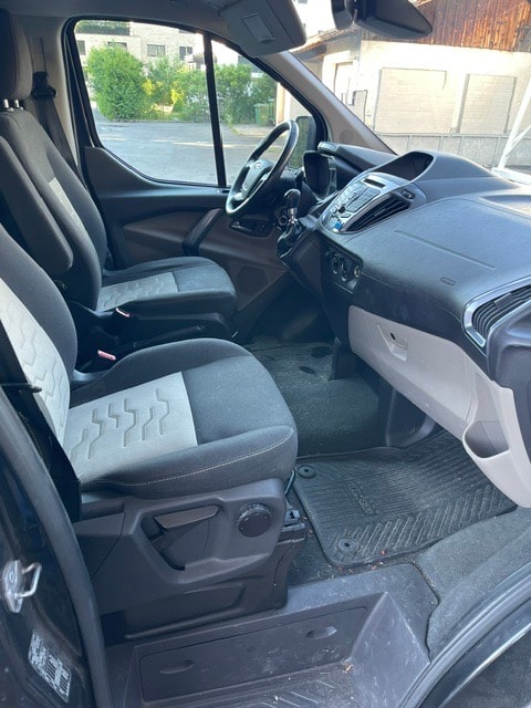 FORD Tourneo Custom 300 L1H1 Trend-image-8
