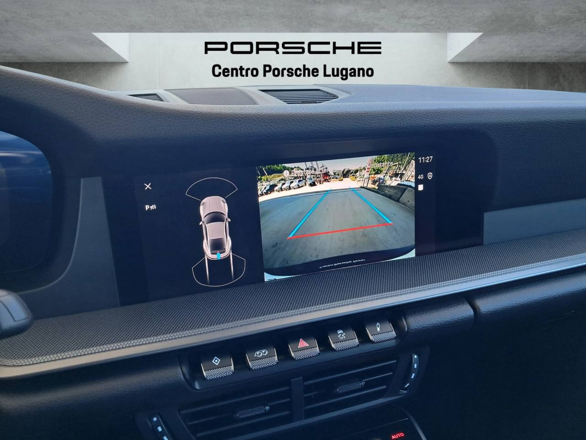 PORSCHE 911 Carrera-image-21