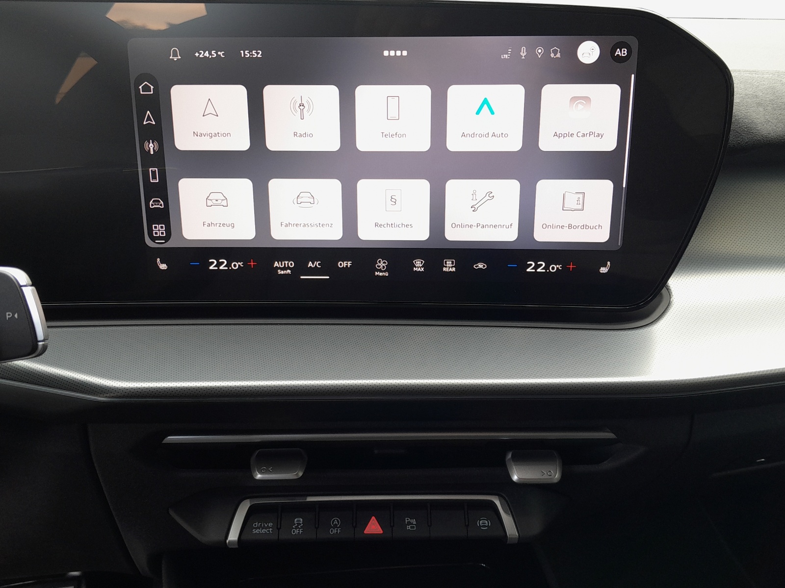 AUDI Q3 SUV TFSI quattro 195 kW S tronic-image-10