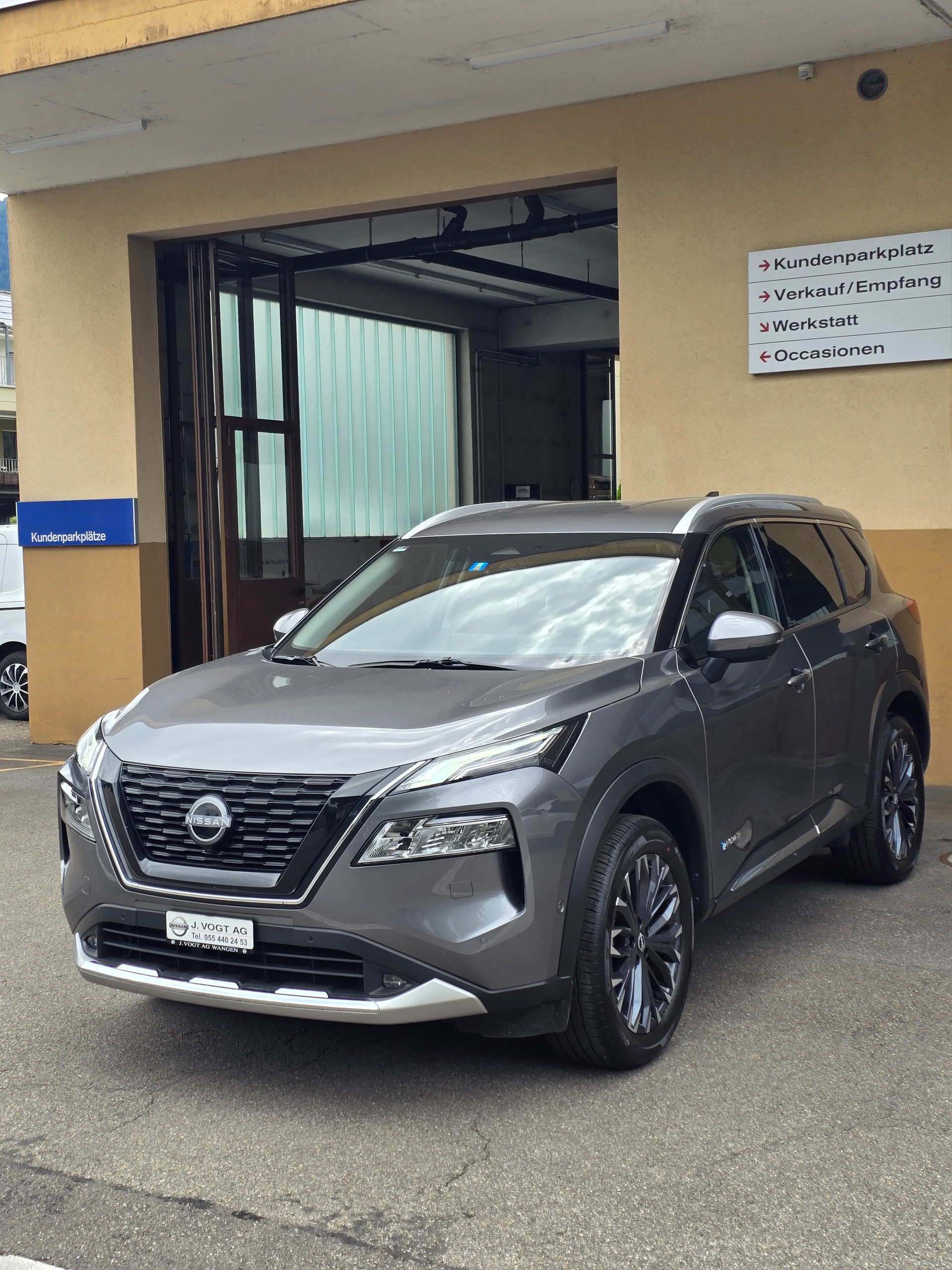 NISSAN X-Trail 1.5 VC-T e-Power 4WD Tekna-image-1