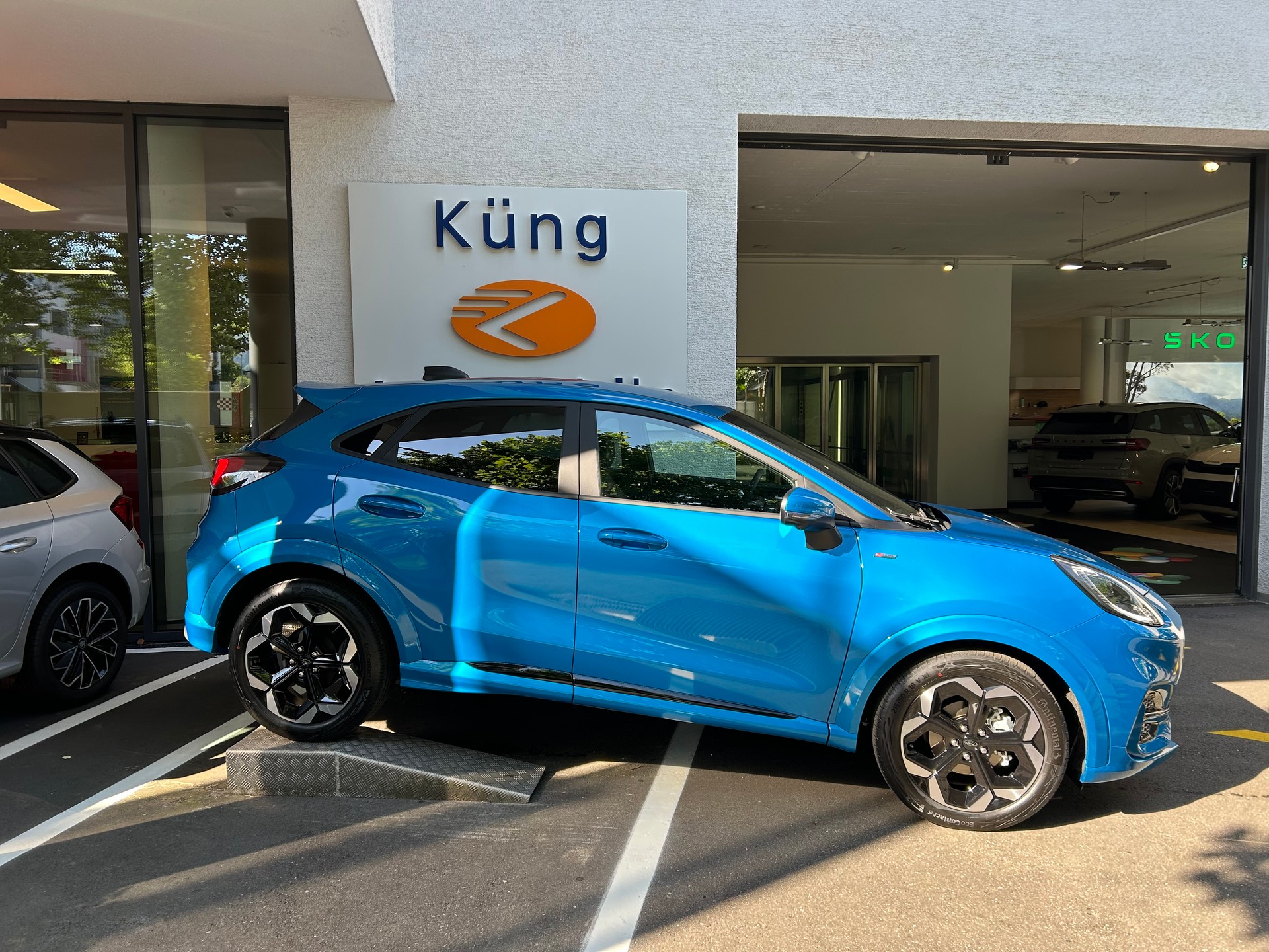 FORD Puma 1.0 MHEV ST-Line X Automat-image-1