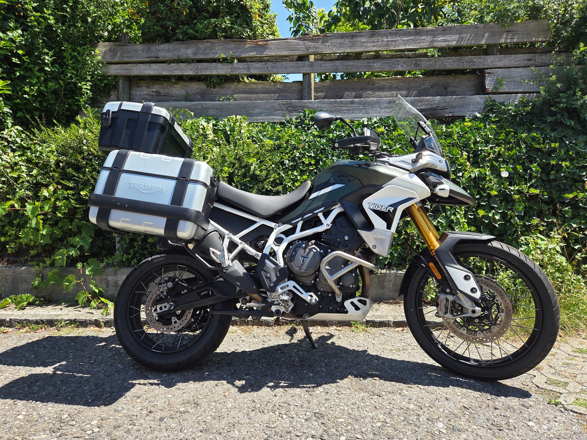 TRIUMPH Tiger 900 Rally Pro-showroom-element-2