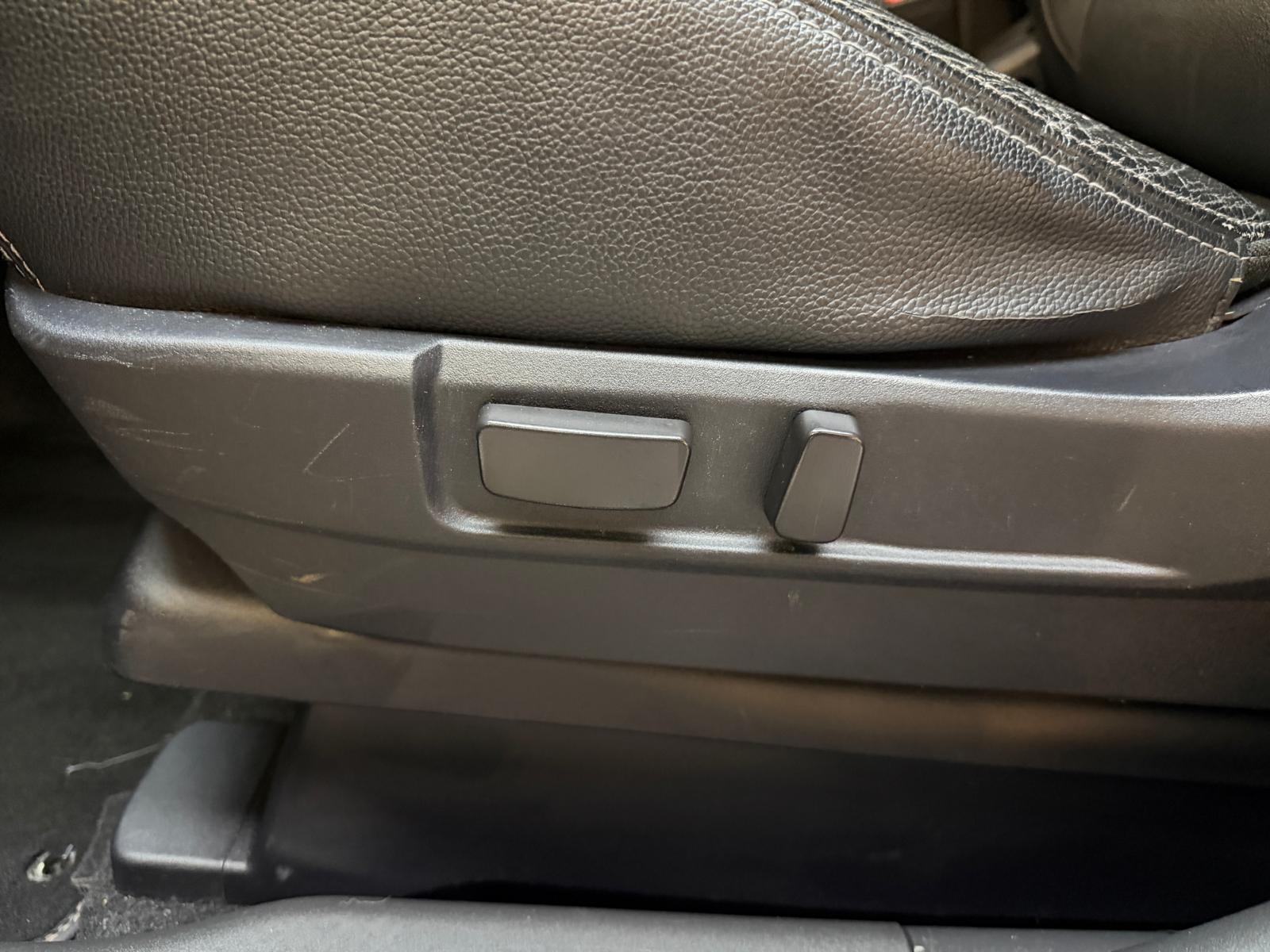 MITSUBISHI Outlander 2.2 DID Intense eAssist-image-17
