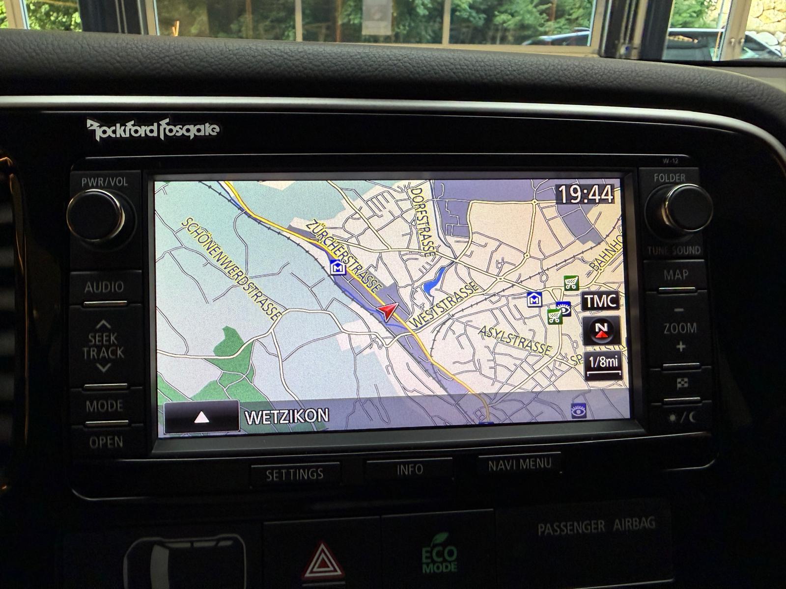 MITSUBISHI Outlander 2.2 DID Intense eAssist-image-20
