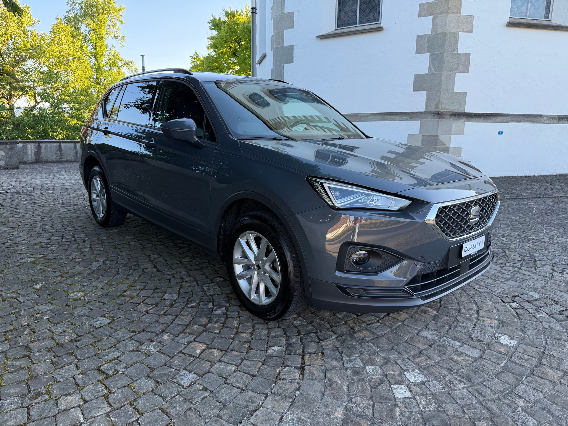SEAT Tarraco 2.0 TDI CR DSG Style / Ab MFK / Service gepflegt/ 36 Monate Garantie / Digital Cockpit / Apple CarPlay / DAB+ / ACC-image-2
