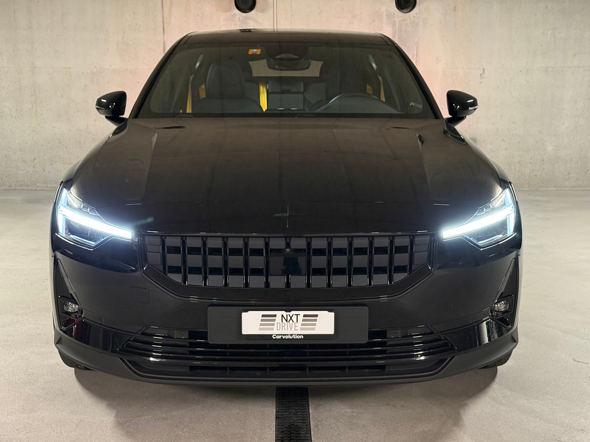 POLESTAR Polestar 2 Long Range Dual Performance 78 kWh MY23-image-1