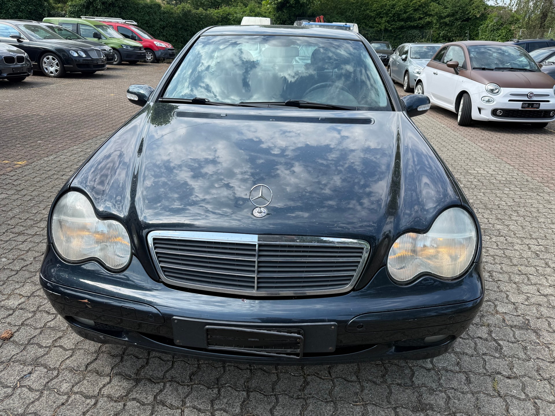 MERCEDES-BENZ C 240 Classic-image-1