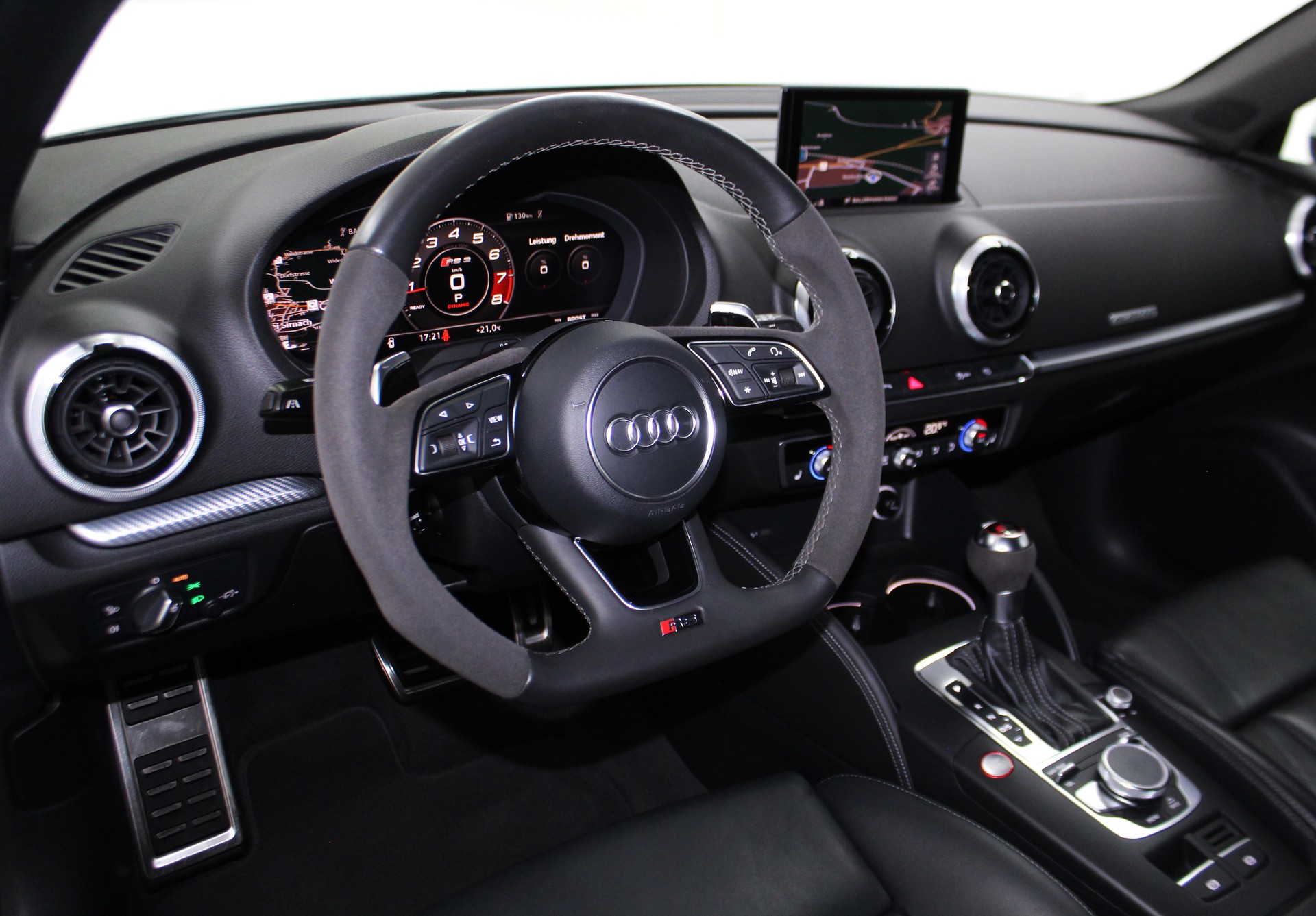 AUDI RS3 Sportback 2.5 TSI quattro S-tronic Optikpaket schwarz / ohne OPF / CH-Fahrzeug-image-10