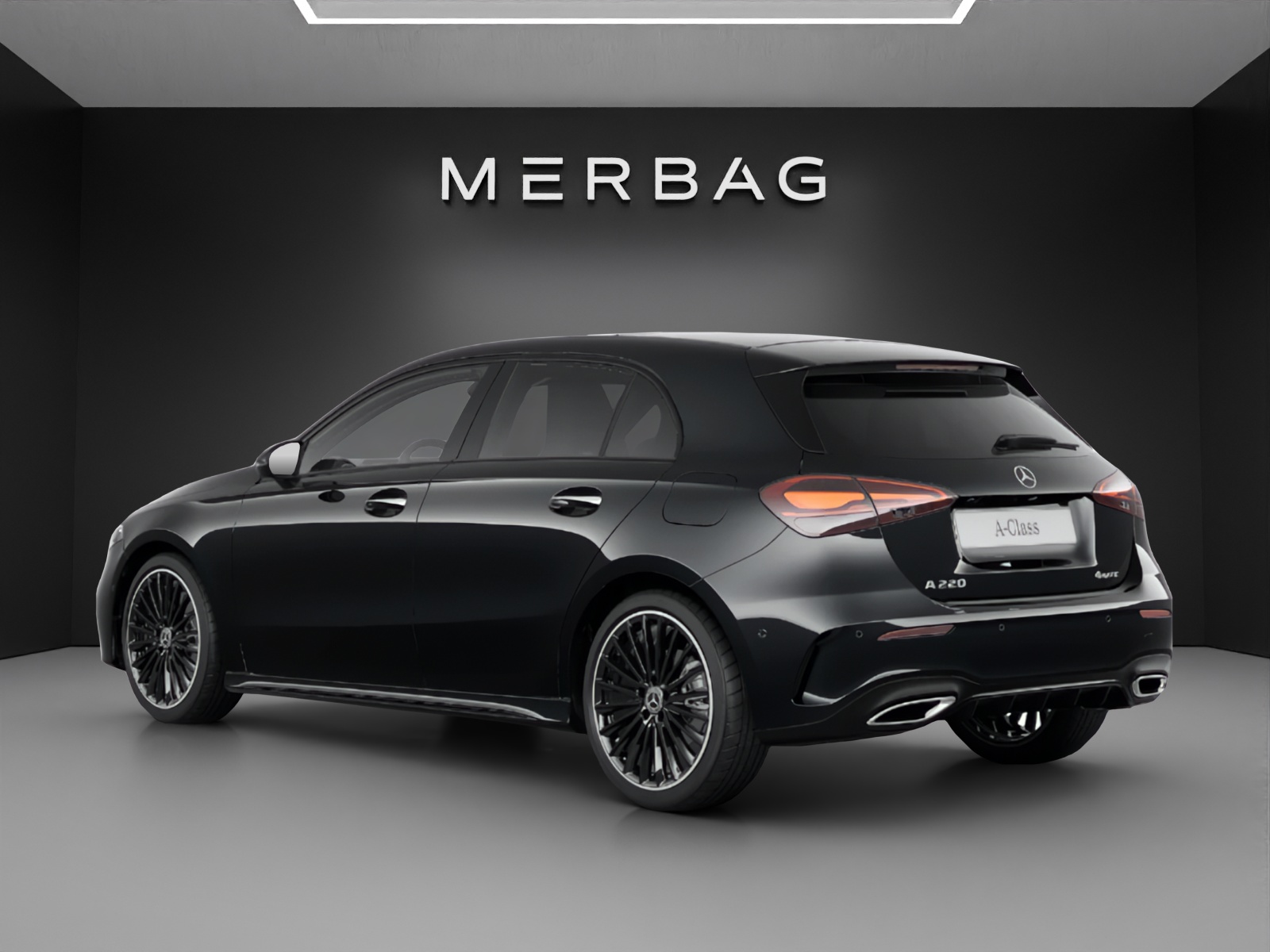 MERCEDES-BENZ A 220 4Matic 8G-DCT-image-2