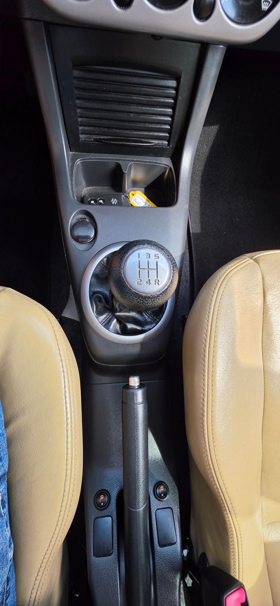SUZUKI Swift 1.5i 16V VVT GL Top-image-18
