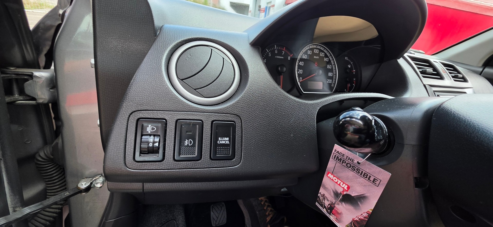 SUZUKI Swift 1.5i 16V VVT GL Top-image-16